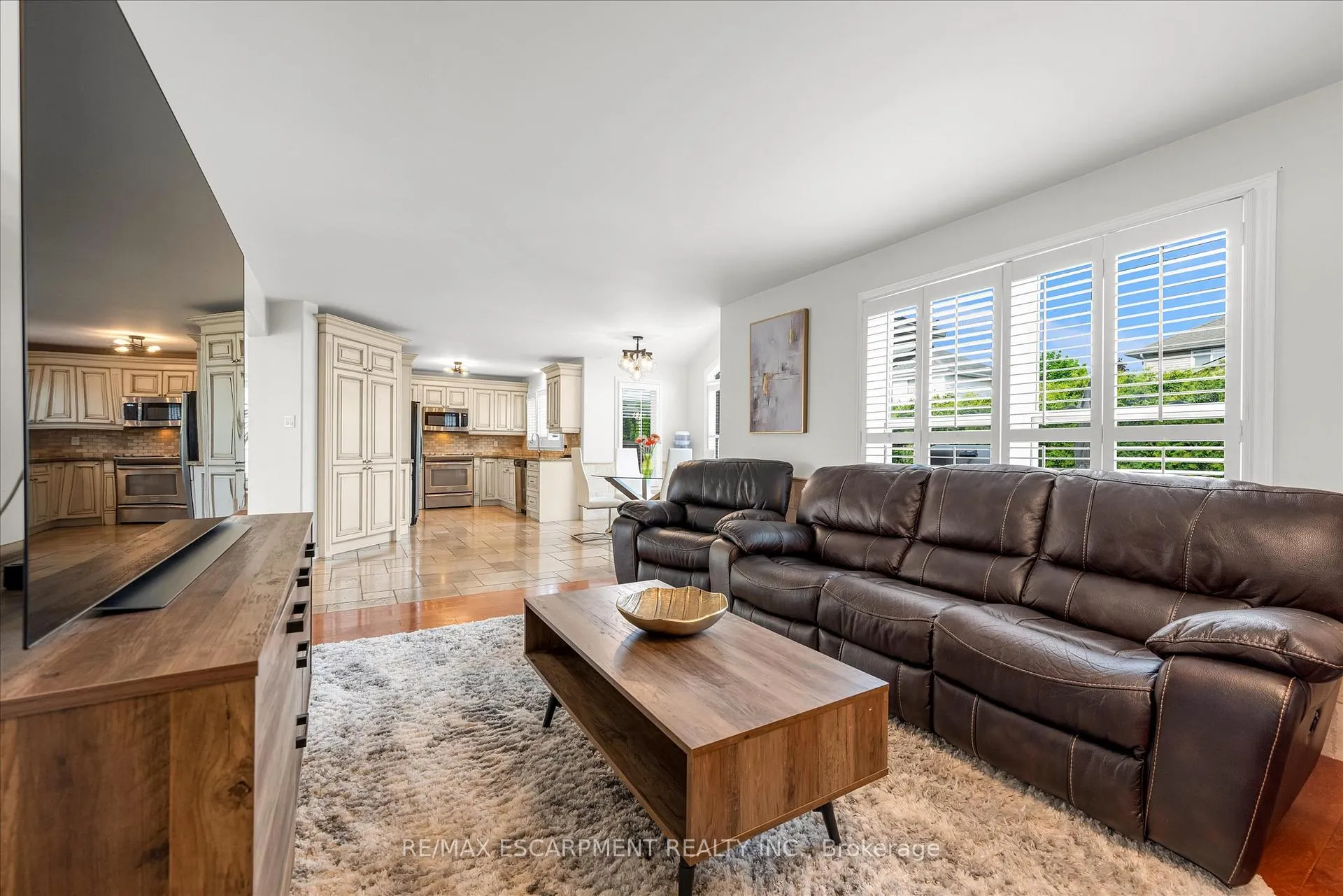 Photo 11 of 75 Gatestone Drive, Hamilton, Stoney Creek Mountain — HOMEH