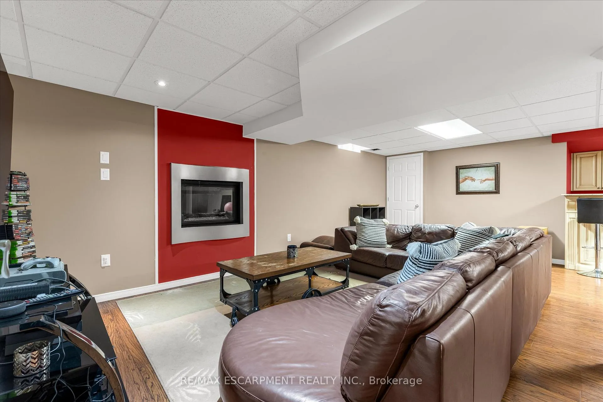 Photo 24 of 75 Gatestone Drive, Hamilton, Stoney Creek Mountain — HOMEH