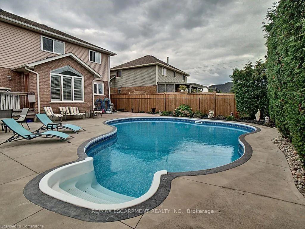 Photo 29 of 75 Gatestone Drive, Hamilton, Stoney Creek Mountain — HOMEH