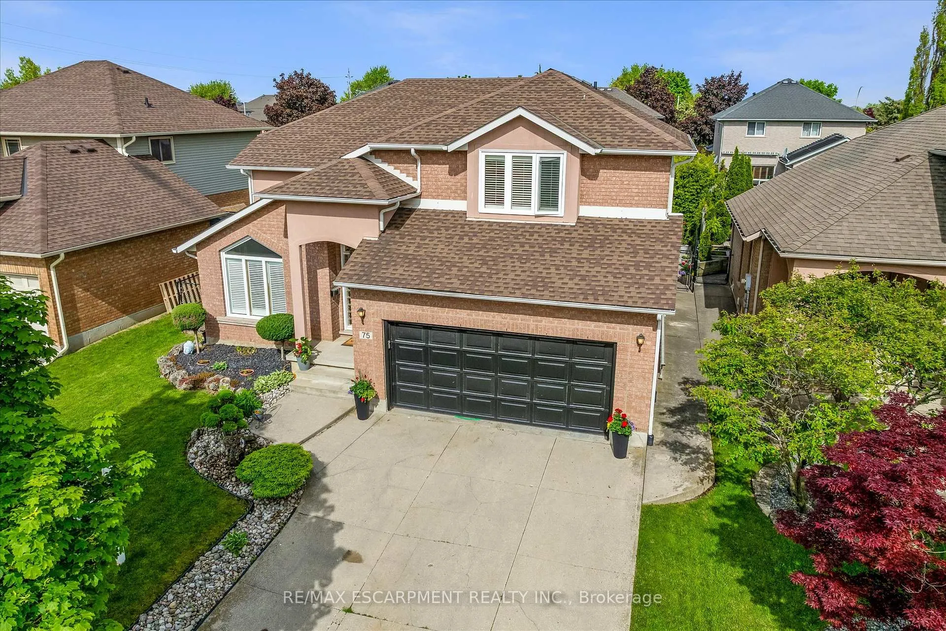 Photo 31 of 75 Gatestone Drive, Hamilton, Stoney Creek Mountain — HOMEH