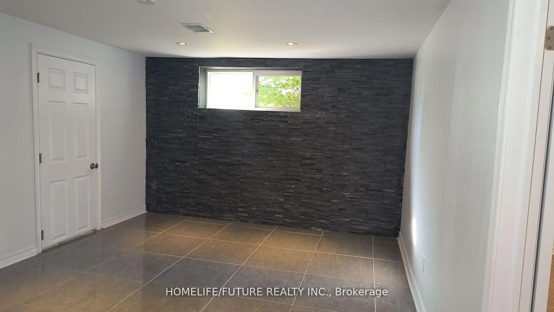 Photo 3 of Unit Bsmt, 202 Crocus Drive, Scarborough, Wexford-Maryvale — HOMEH