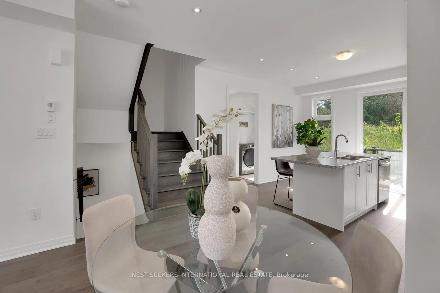 Photo 11 of 60 Totten Trail, New Tecumseth, Tottenham — HOMEH