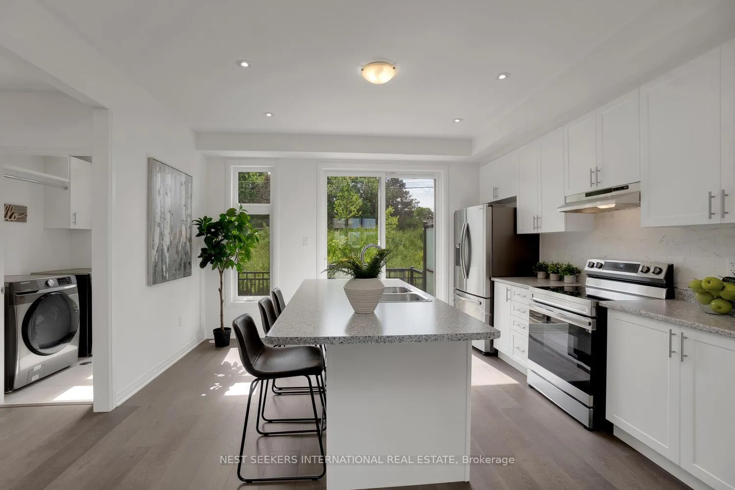 Photo 12 of 60 Totten Trail, New Tecumseth, Tottenham — HOMEH