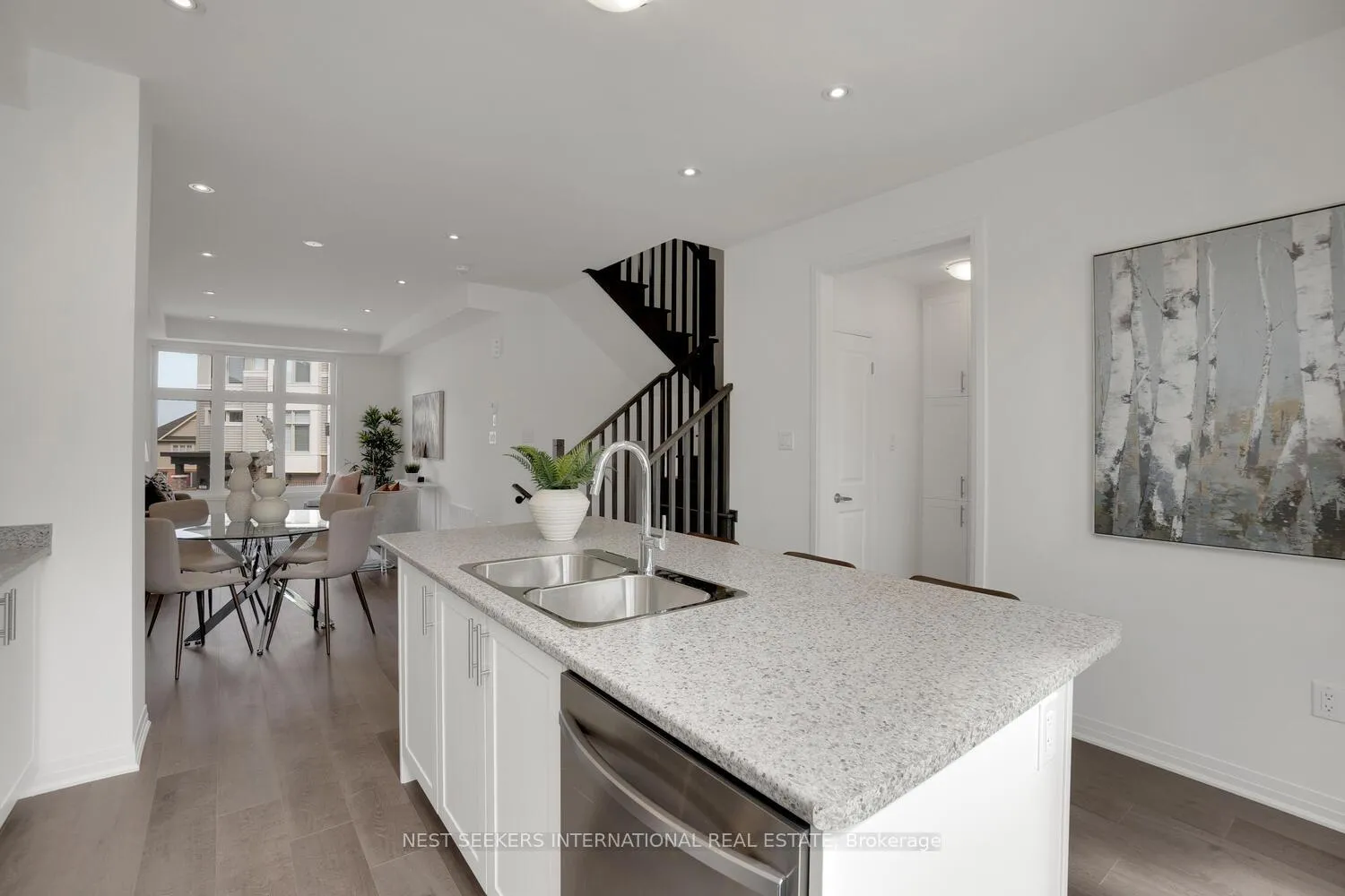 Photo 15 of 60 Totten Trail, New Tecumseth, Tottenham — HOMEH