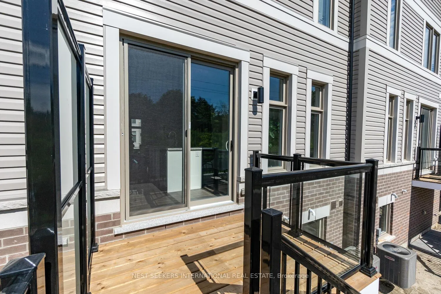 Photo 24 of 60 Totten Trail, New Tecumseth, Tottenham — HOMEH