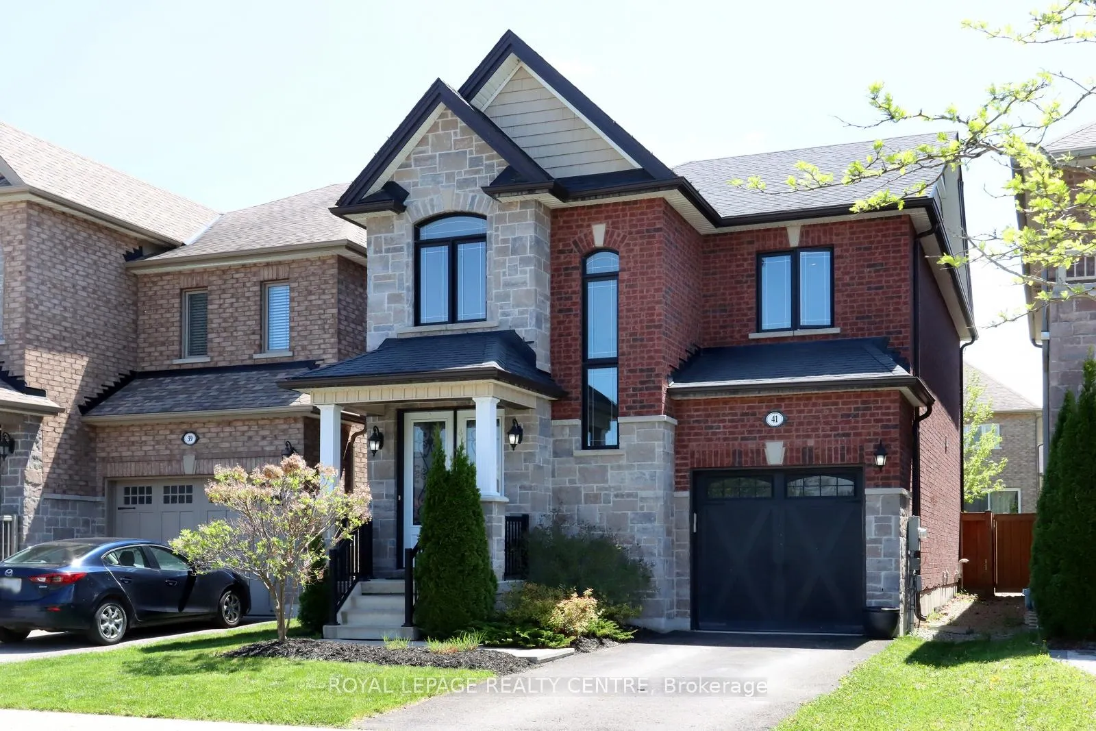 Photo 3 of 41 Holt Drive, New Tecumseth, Alliston — HOMEH