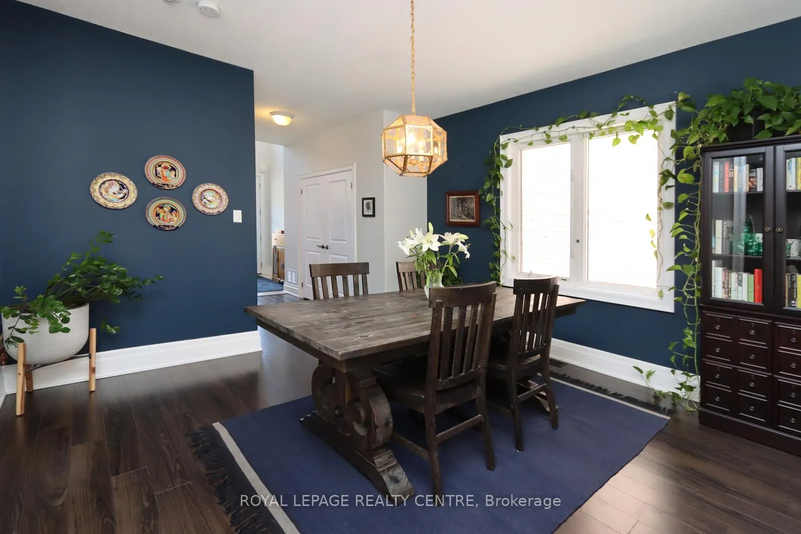 Photo 9 of 41 Holt Drive, New Tecumseth, Alliston — HOMEH