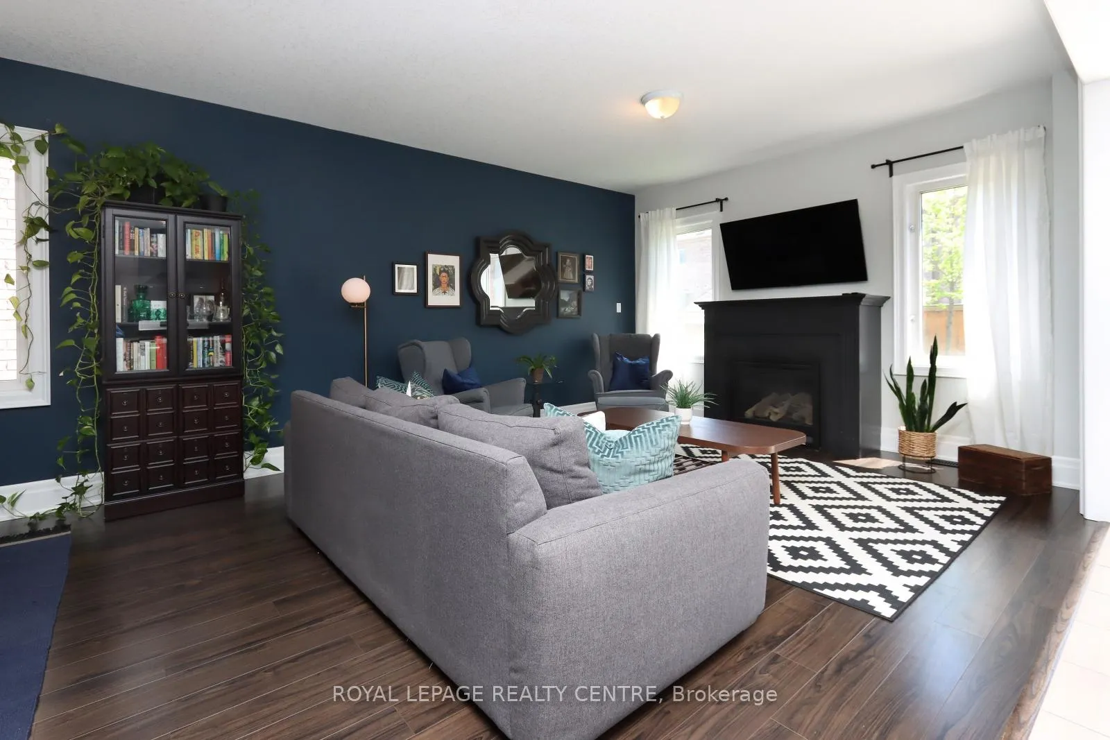 Photo 11 of 41 Holt Drive, New Tecumseth, Alliston — HOMEH