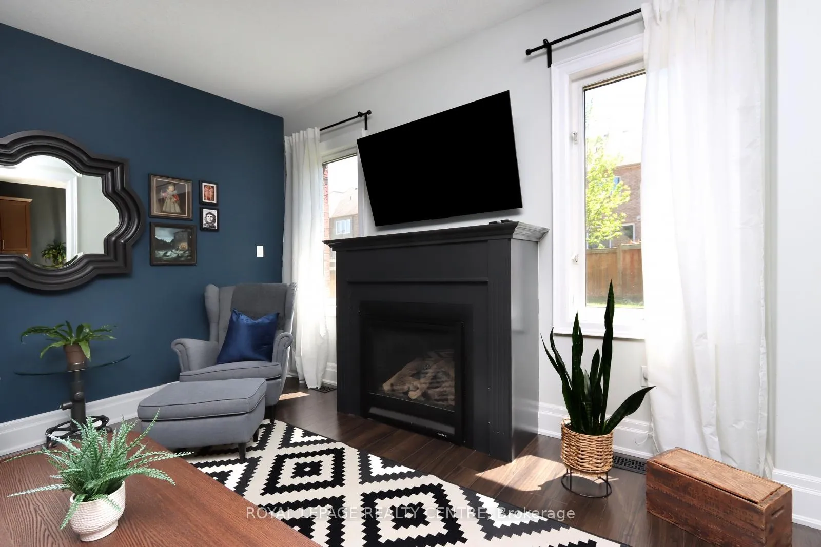 Photo 12 of 41 Holt Drive, New Tecumseth, Alliston — HOMEH