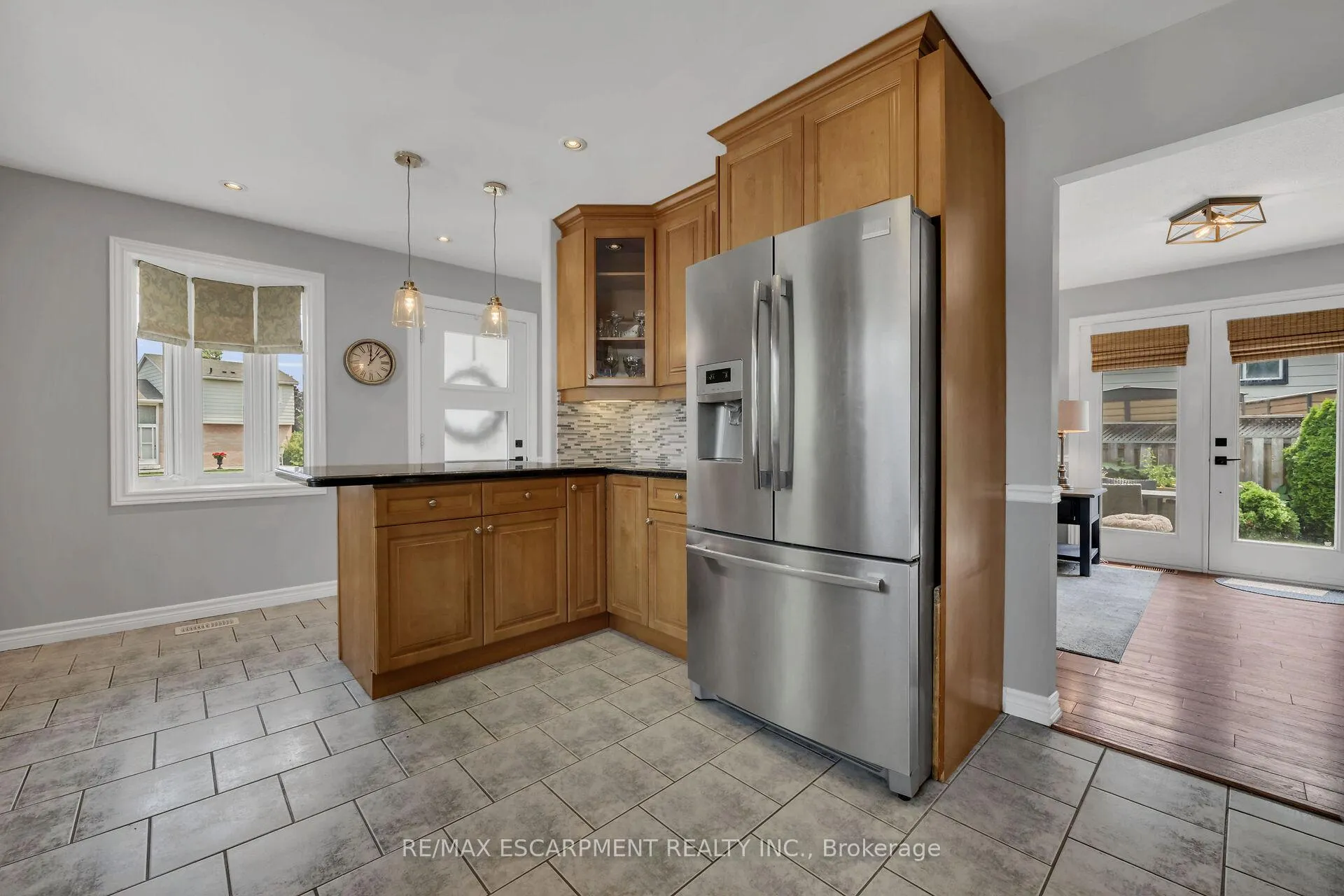Photo 7 of 20 William Johnson Street, Hamilton, Stoney Creek Mountain — HOMEH
