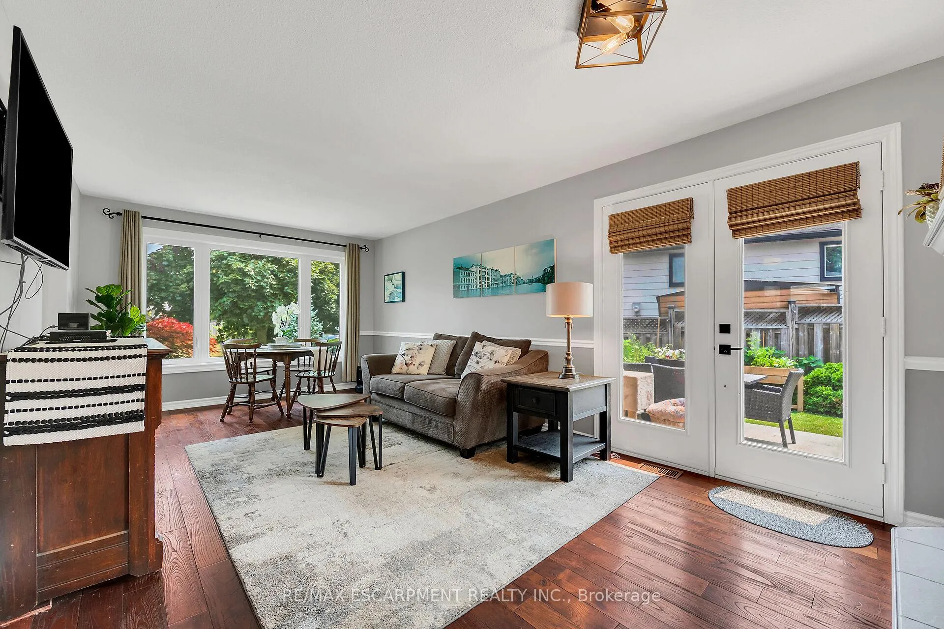Photo 11 of 20 William Johnson Street, Hamilton, Stoney Creek Mountain — HOMEH