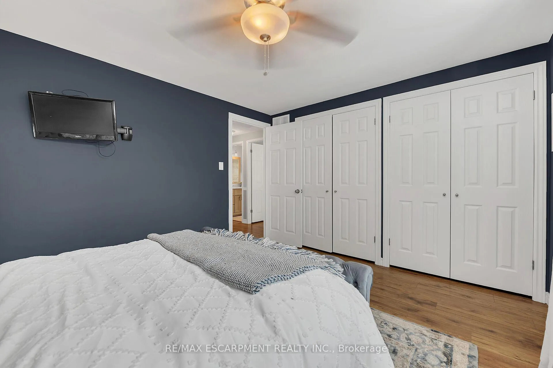 Photo 21 of 20 William Johnson Street, Hamilton, Stoney Creek Mountain — HOMEH
