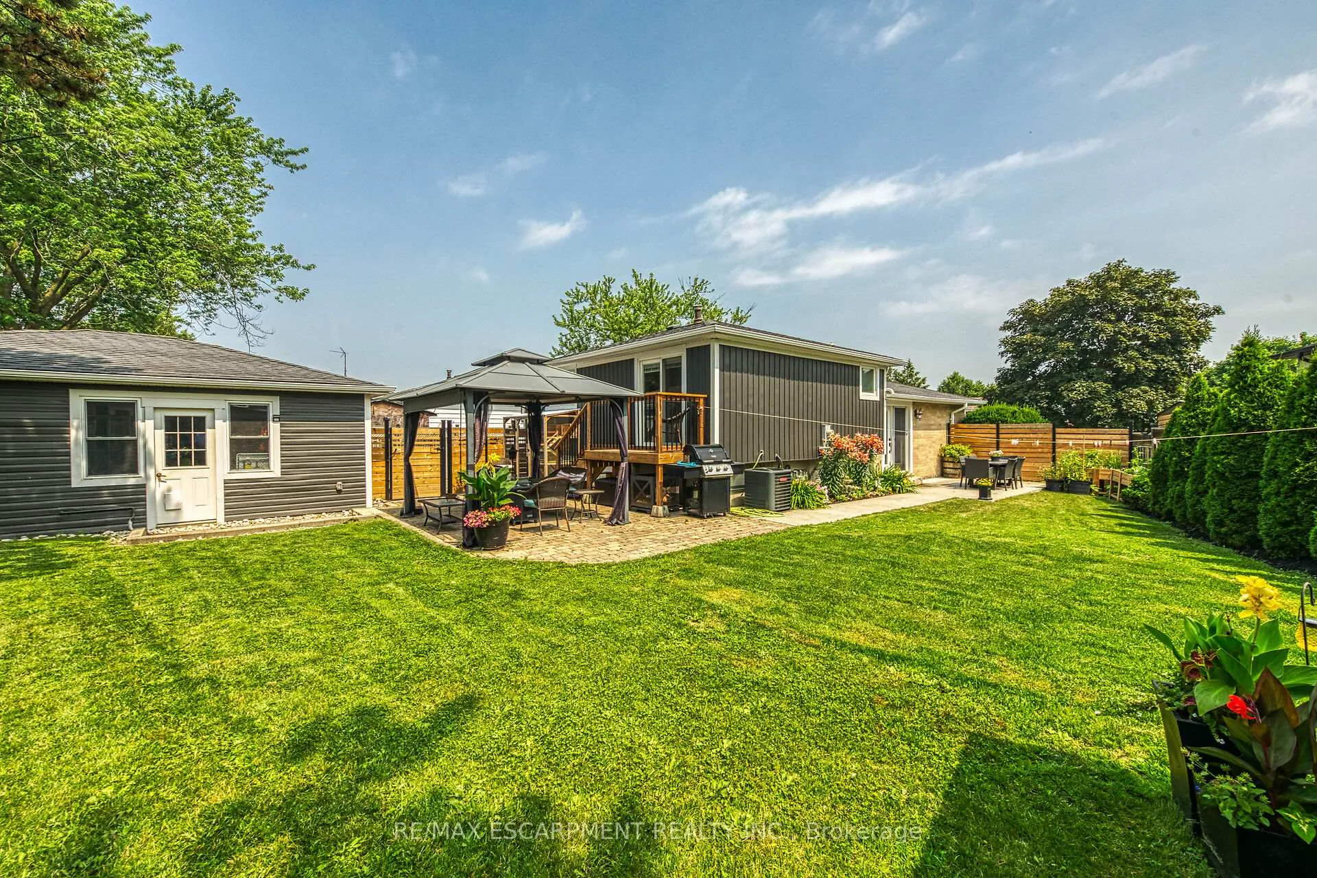 Photo 39 of 20 William Johnson Street, Hamilton, Stoney Creek Mountain — HOMEH