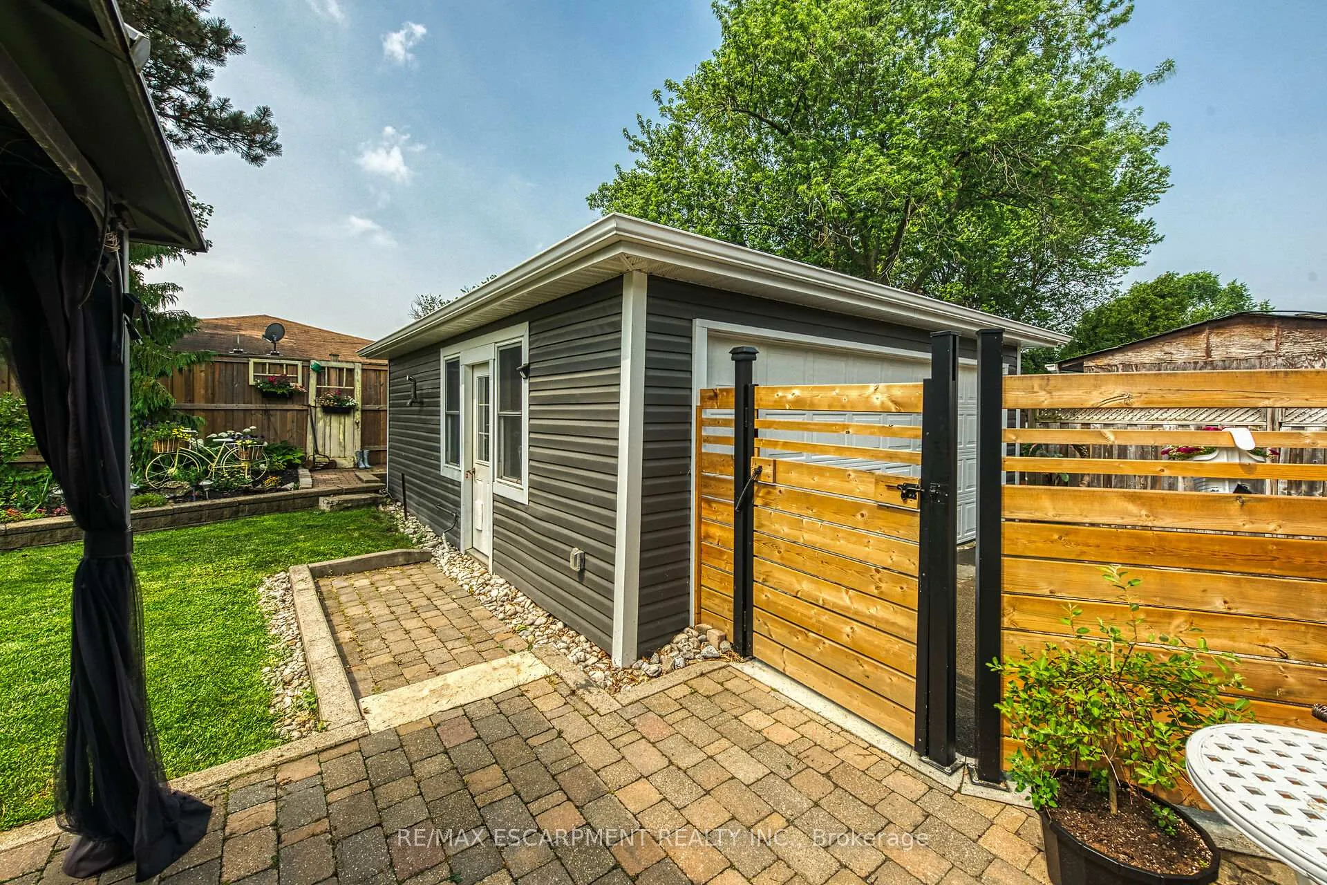 Photo 44 of 20 William Johnson Street, Hamilton, Stoney Creek Mountain — HOMEH