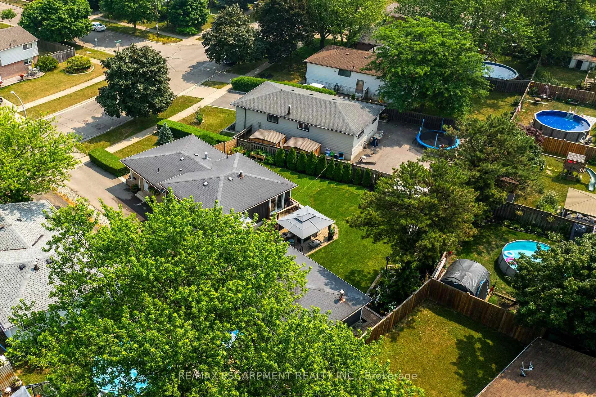 Photo 49 of 20 William Johnson Street, Hamilton, Stoney Creek Mountain — HOMEH