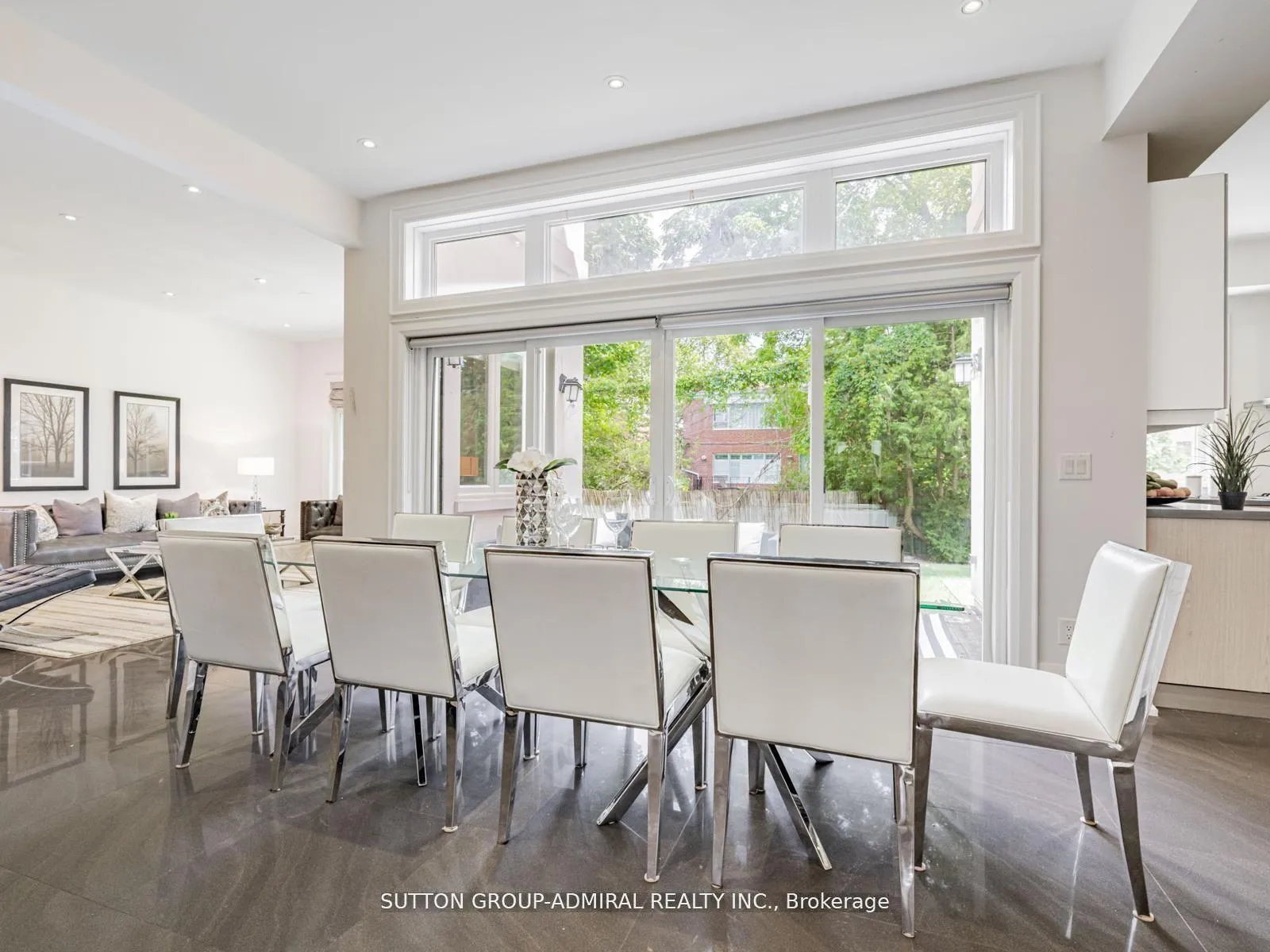Photo 18 of 11 Frontenac Avenue, Toronto, Bedford Park-Nortown — HOMEH