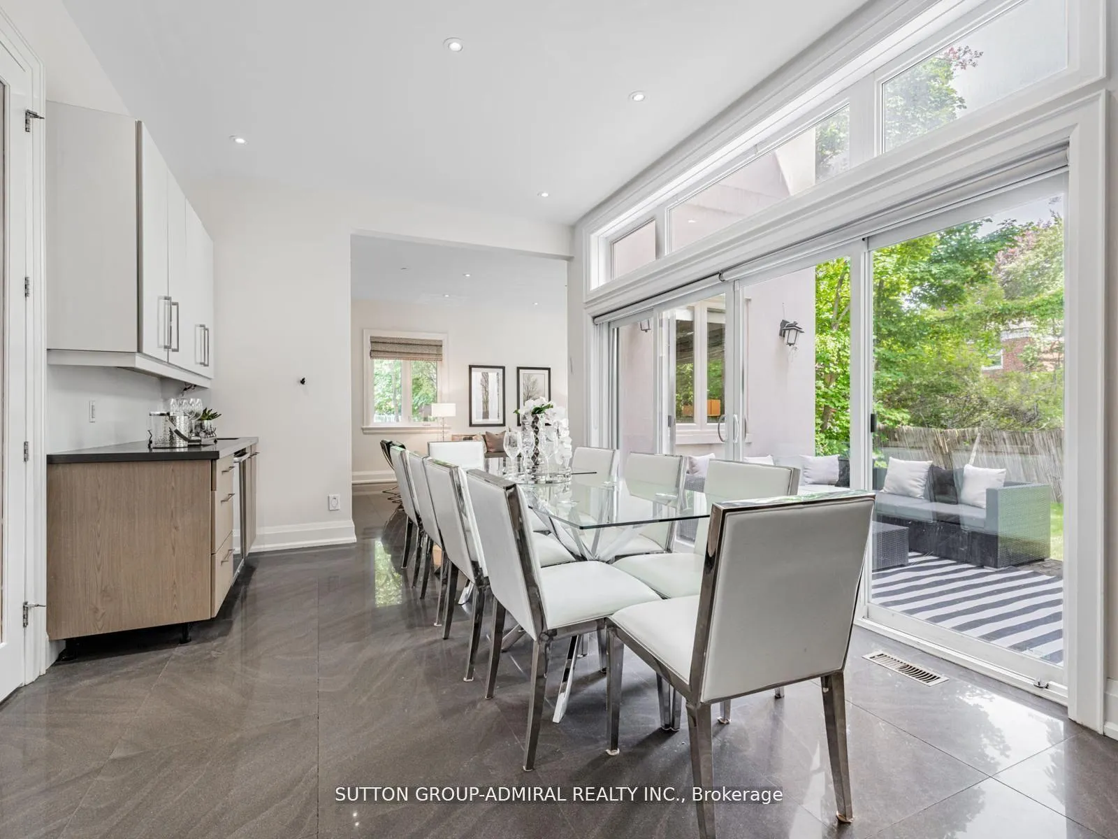 Photo 19 of 11 Frontenac Avenue, Toronto, Bedford Park-Nortown — HOMEH
