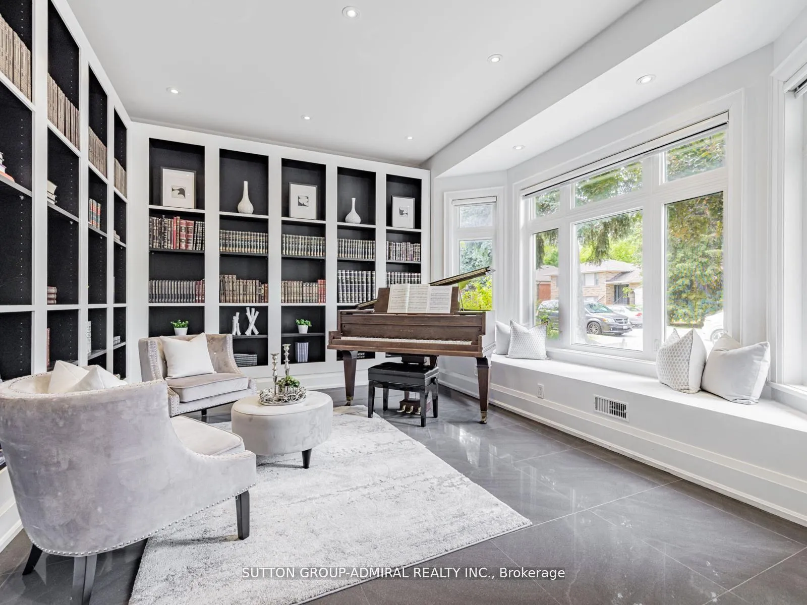Photo 28 of 11 Frontenac Avenue, Toronto, Bedford Park-Nortown — HOMEH