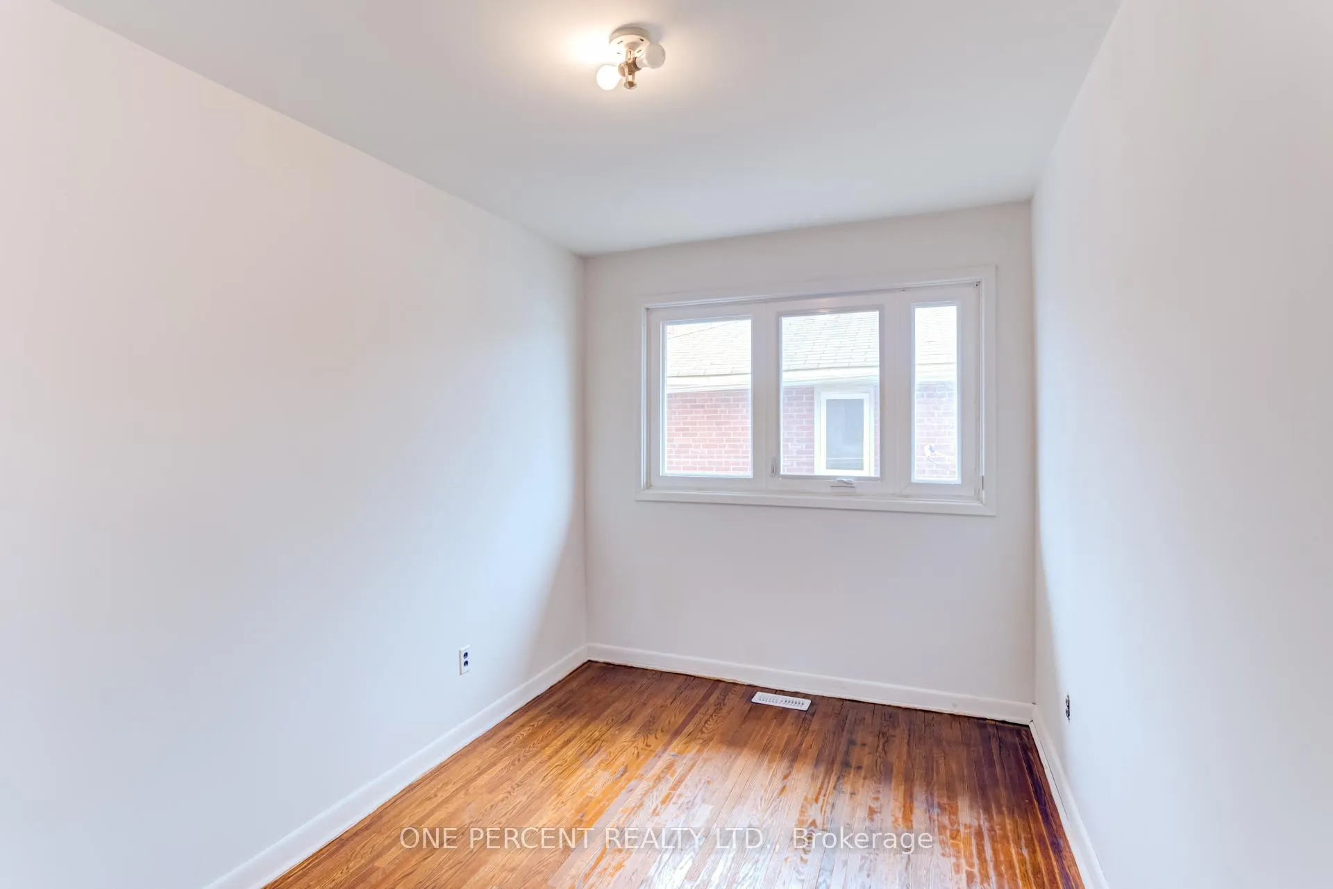 Photo 18 of 600 McCowan Road, Scarborough, Bendale — HOMEH
