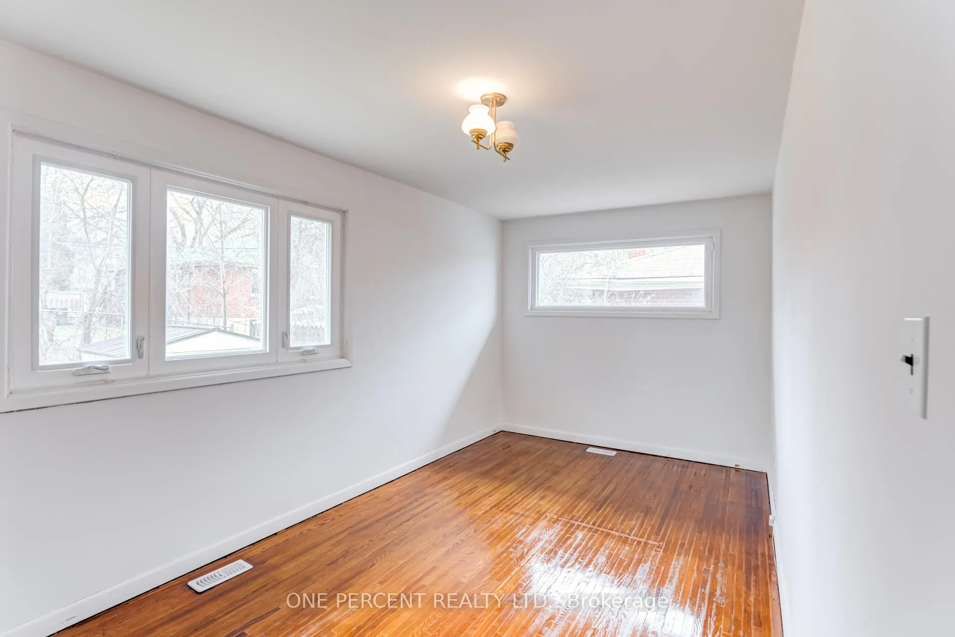 Photo 21 of 600 McCowan Road, Scarborough, Bendale — HOMEH