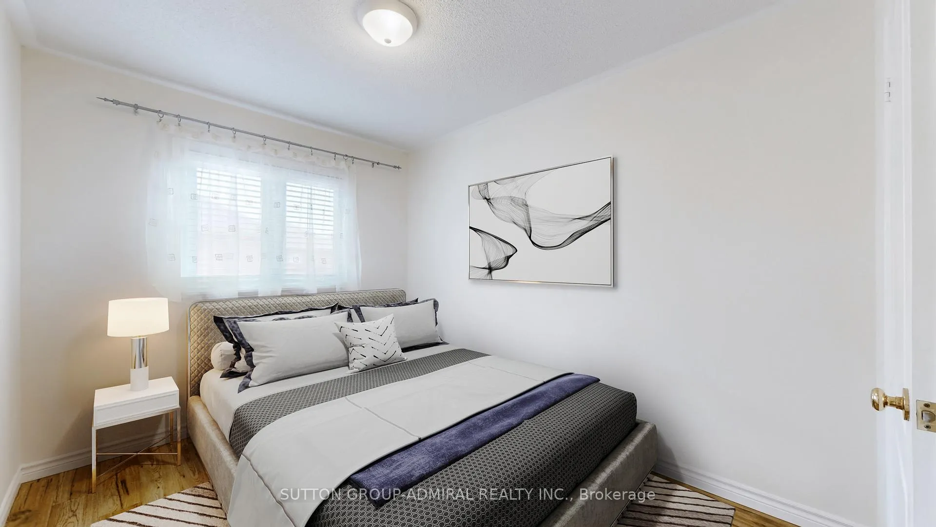 Photo 32 of 7 Rockview Gardens, Vaughan, Concord — HOMEH