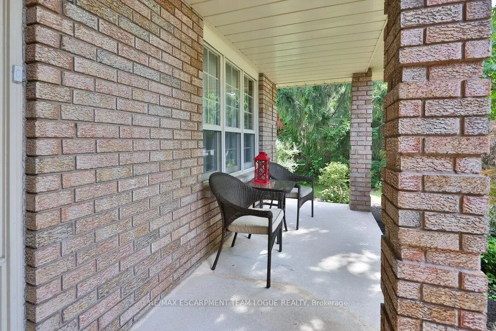 Photo 6 of 159 Burloak Drive, Oakville, Bronte — HOMEH