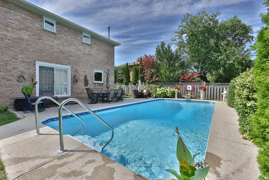 Photo 43 of 159 Burloak Drive, Oakville, Bronte — HOMEH