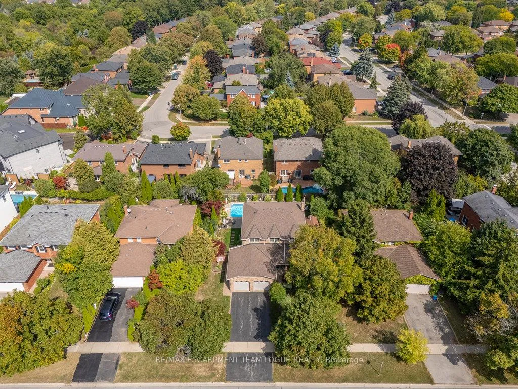 Photo 46 of 159 Burloak Drive, Oakville, Bronte — HOMEH