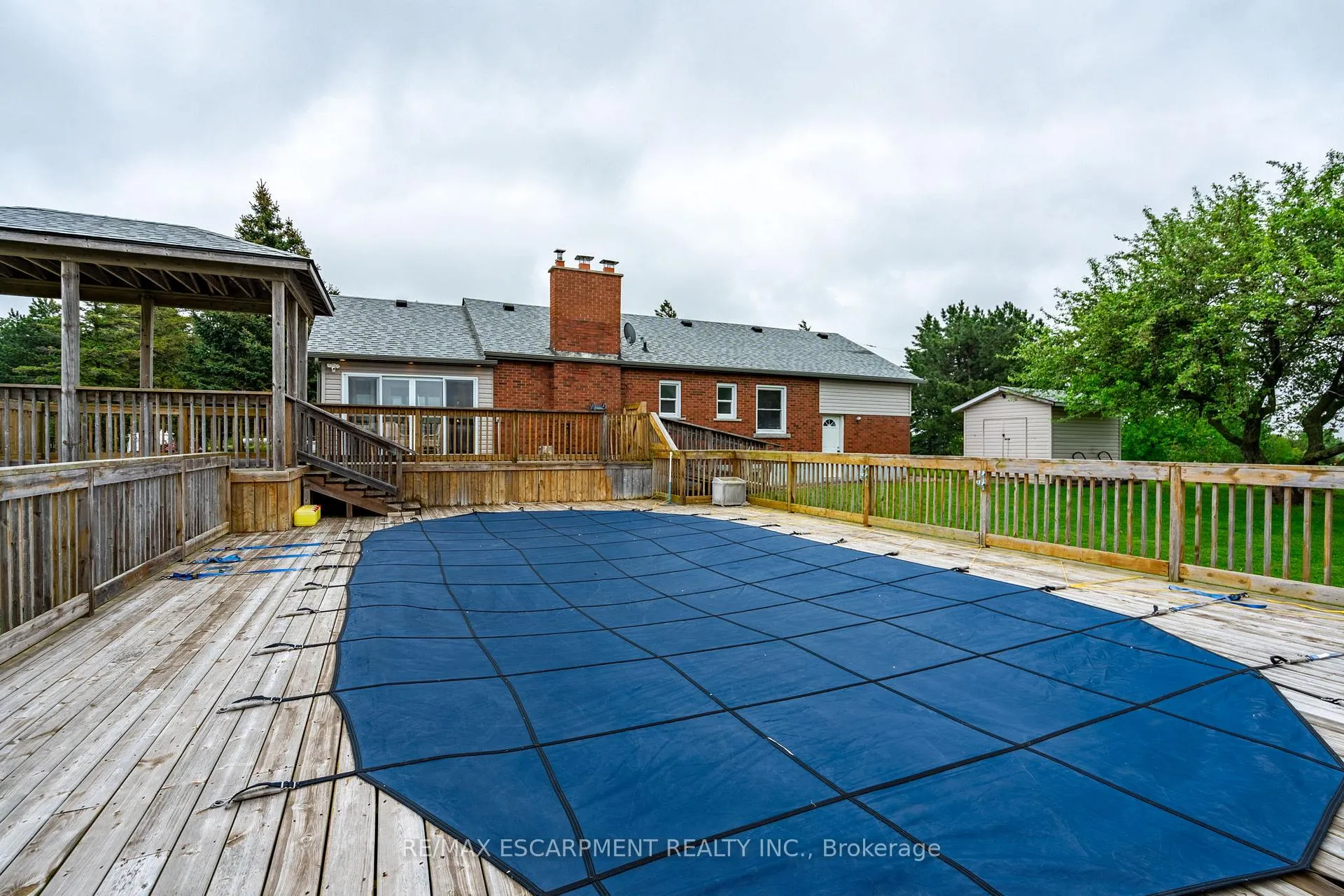 Photo 35 of 579 Third Road E, Hamilton, Stoney Creek — HOMEH