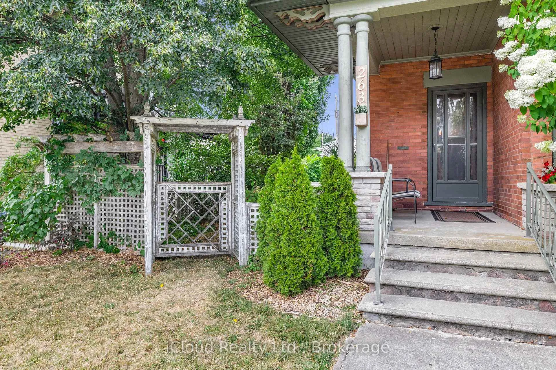 Photo 2 of 263 Main Street E, Minto — HOMEH
