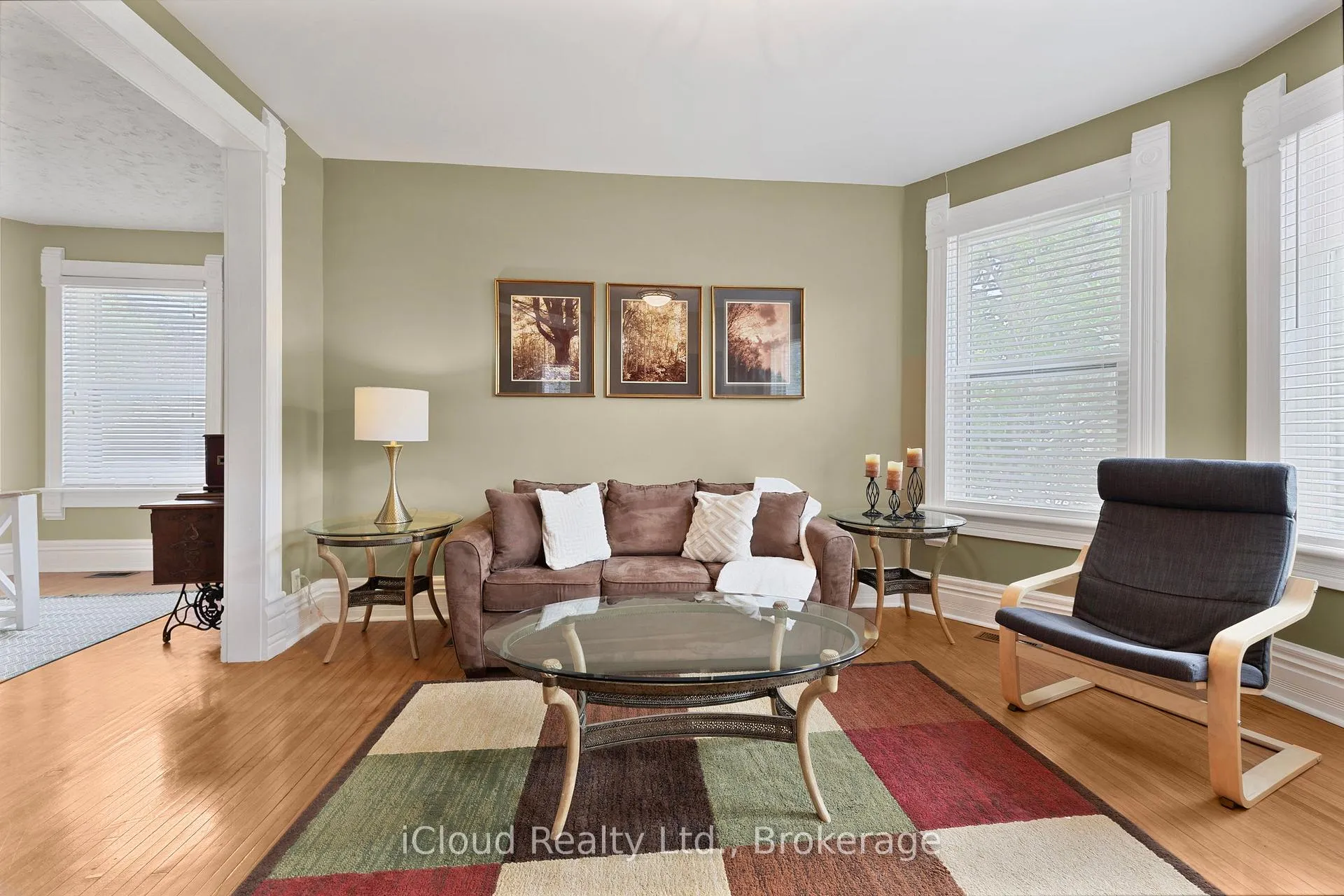 Photo 8 of 263 Main Street E, Minto — HOMEH