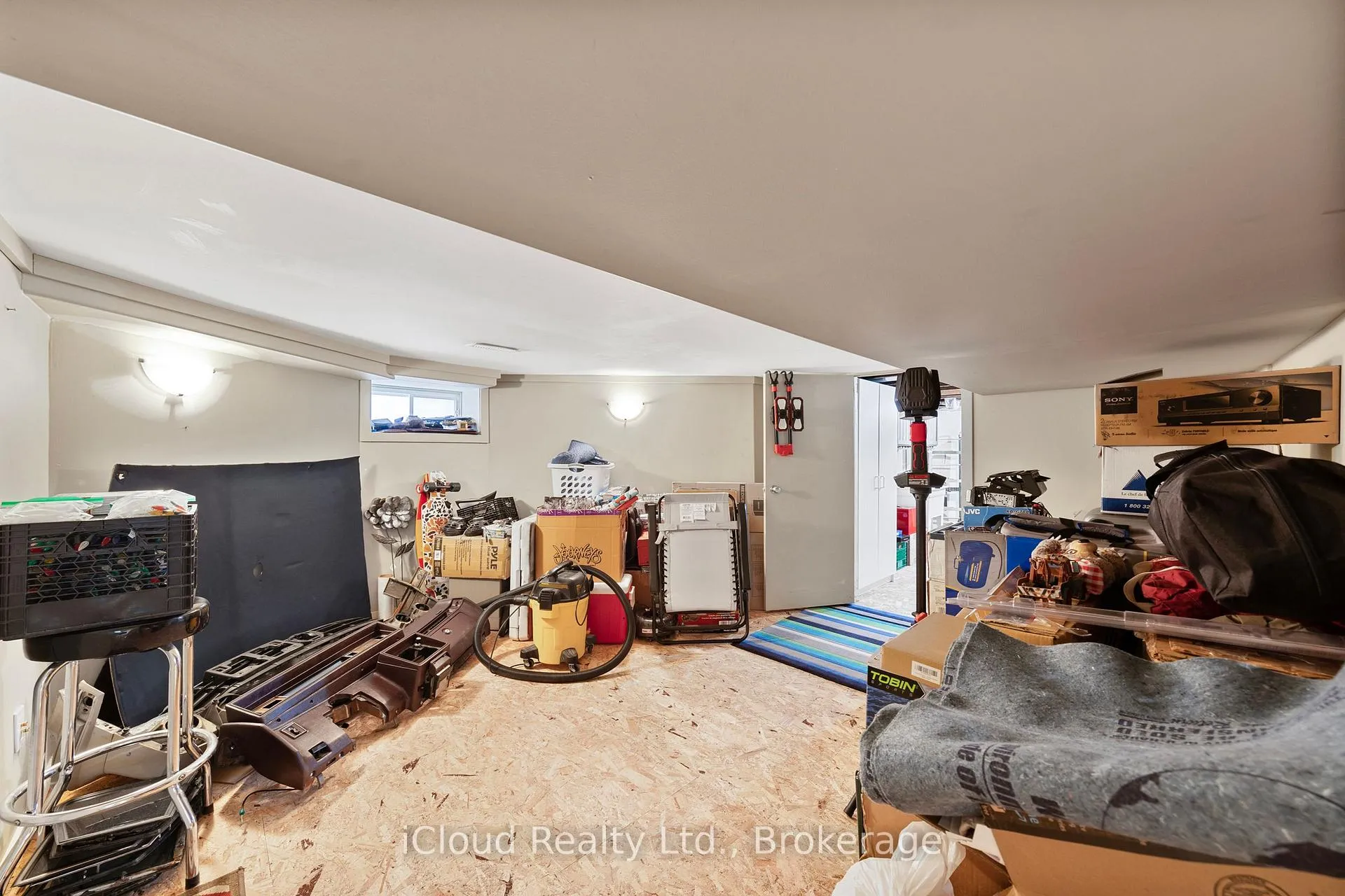 Photo 31 of 263 Main Street E, Minto — HOMEH