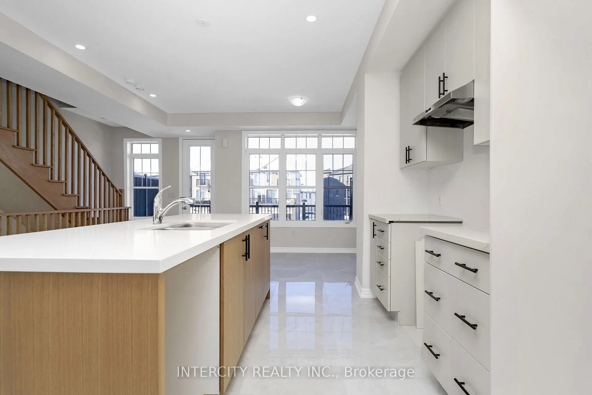 Photo 11 of Unit 3, 382 Tim Manley Avenue, Caledon, Rural Caledon — HOMEH