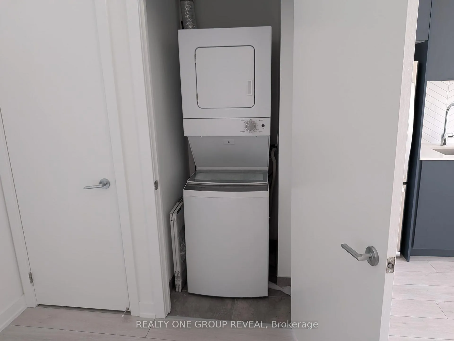 Photo 9 of Unit 203, 1601 Charles Street, Whitby, Port Whitby — HOMEH
