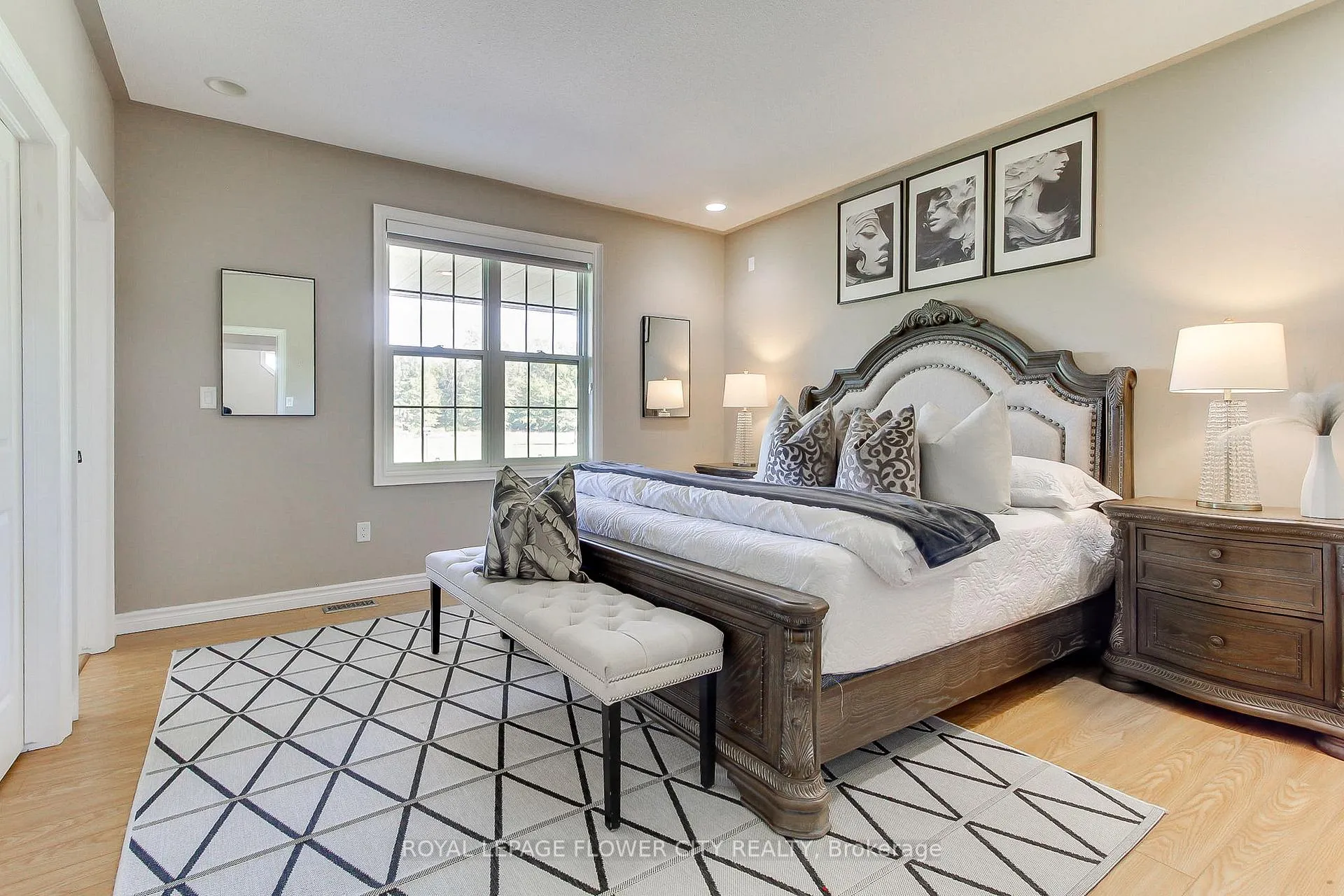 Photo 24 of 4161 White Road, Port Colborne, Bethel — HOMEH