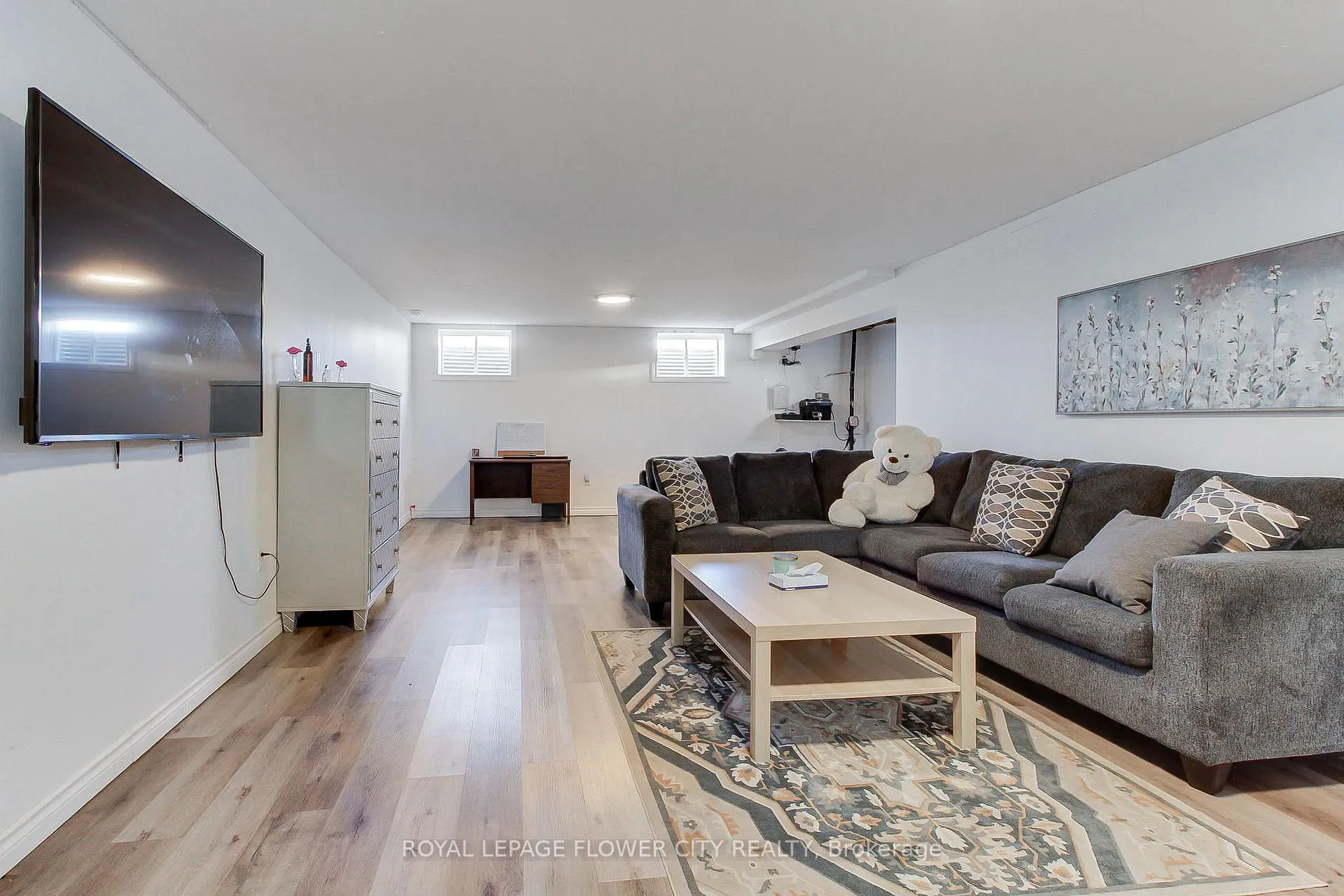 Photo 37 of 4161 White Road, Port Colborne, Bethel — HOMEH