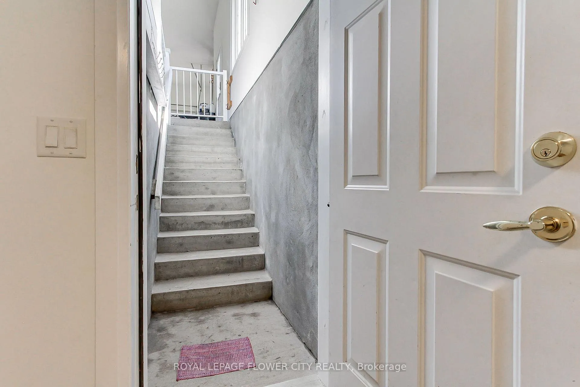 Photo 42 of 4161 White Road, Port Colborne, Bethel — HOMEH