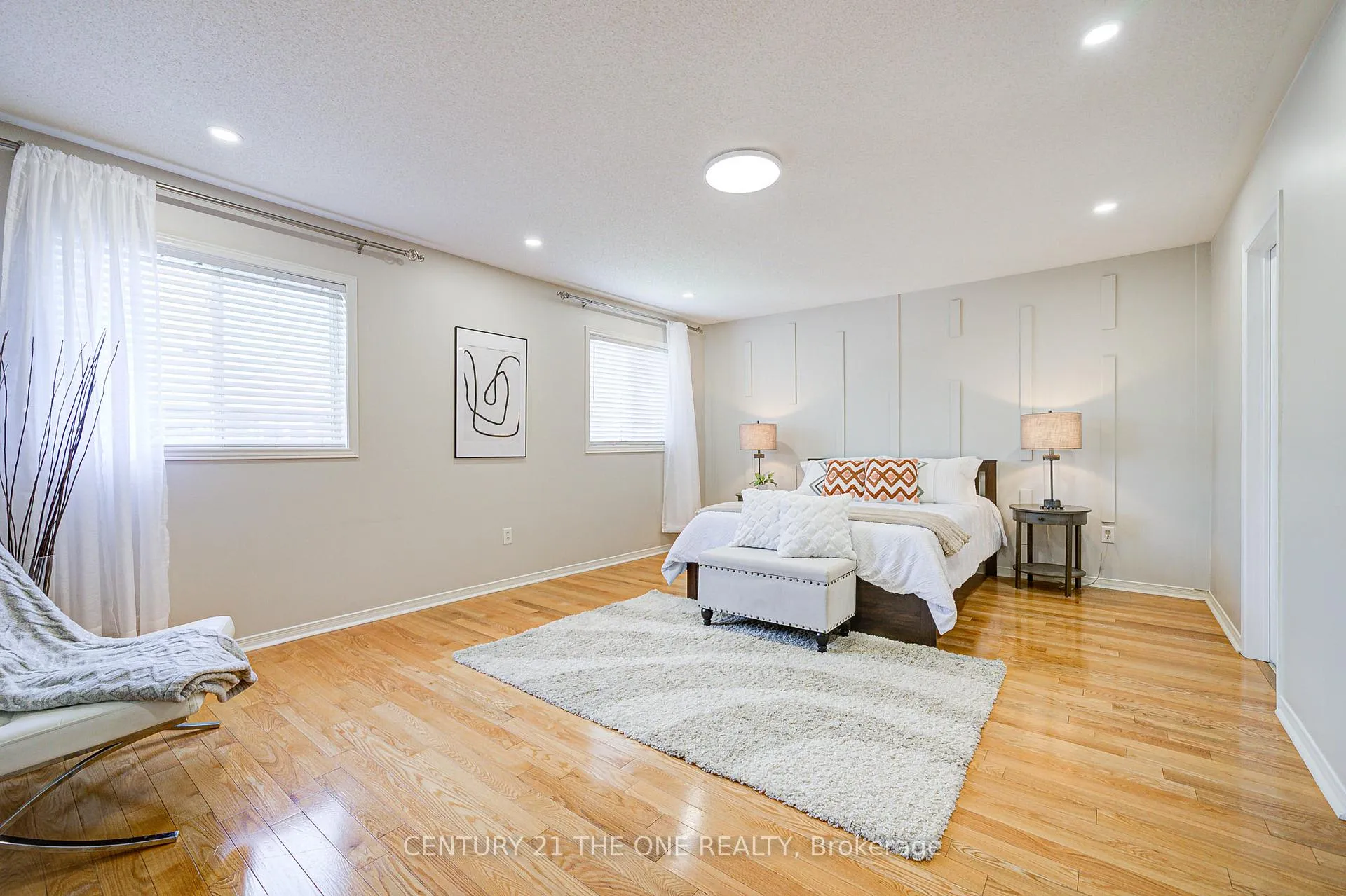Photo 11 of 16 Martell Gate, Aurora, Bayview Northeast — HOMEH