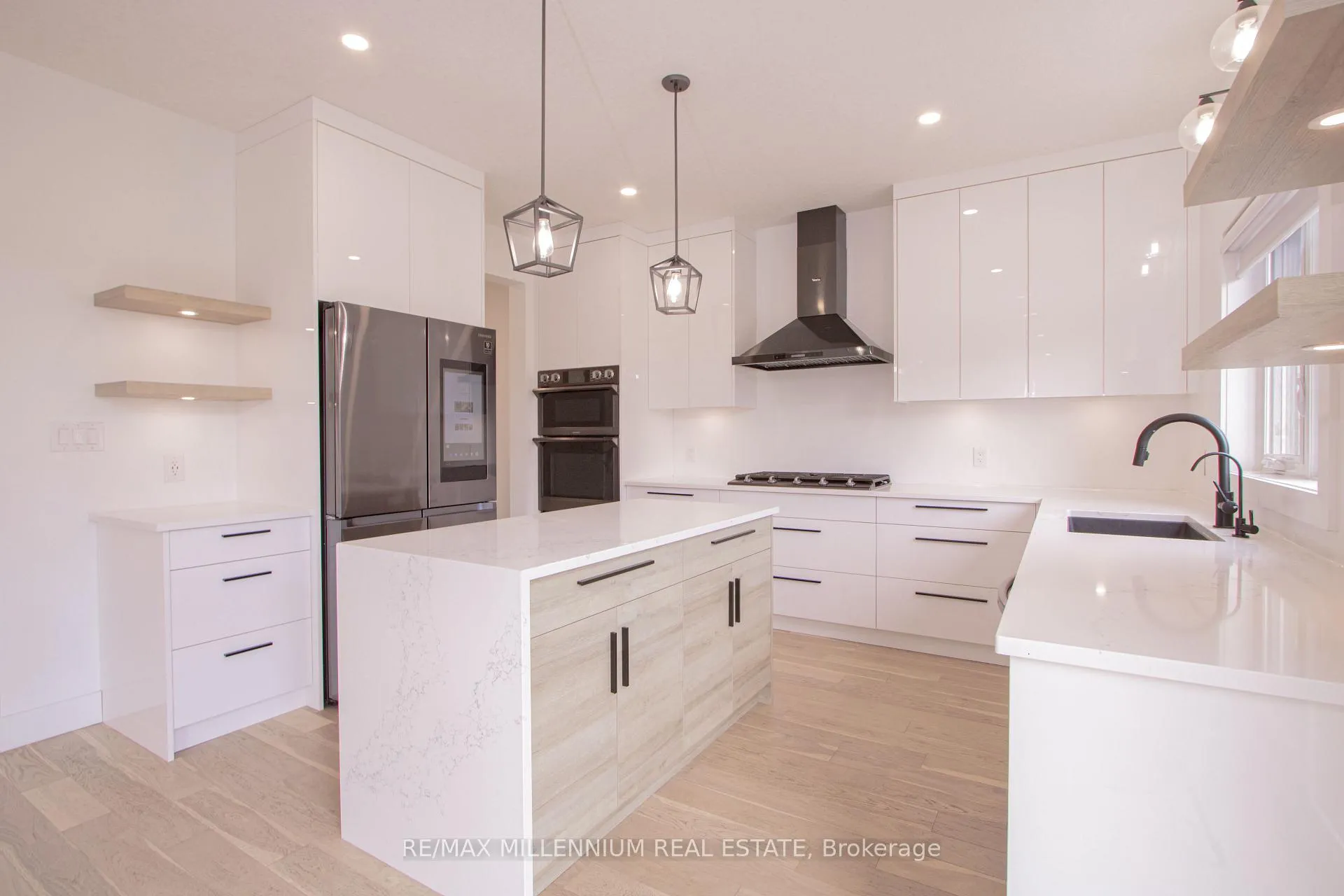 Photo 7 of 195 Boardwalk Way, Thames Centre, Dorchester — HOMEH