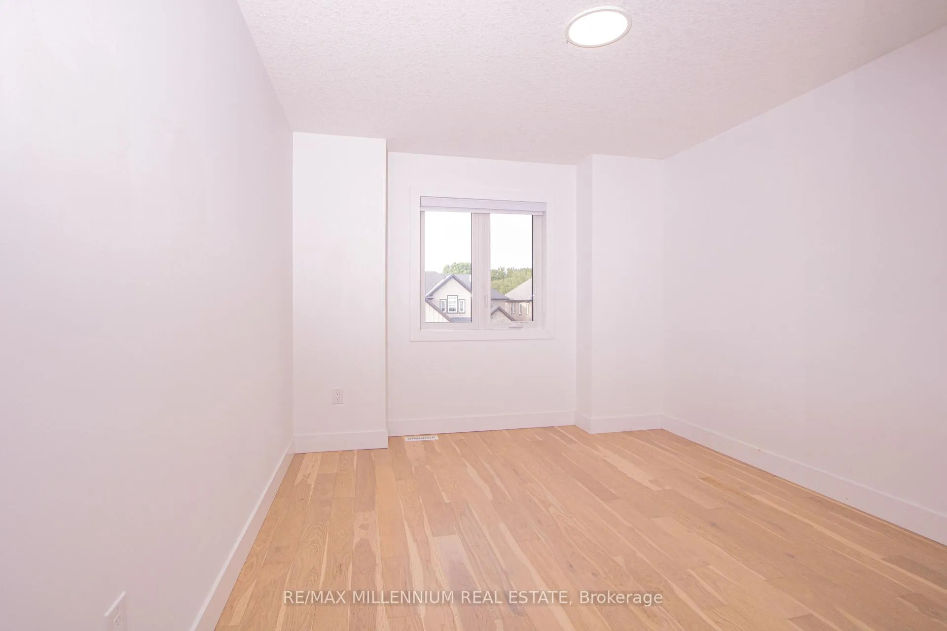 Photo 28 of 195 Boardwalk Way, Thames Centre, Dorchester — HOMEH