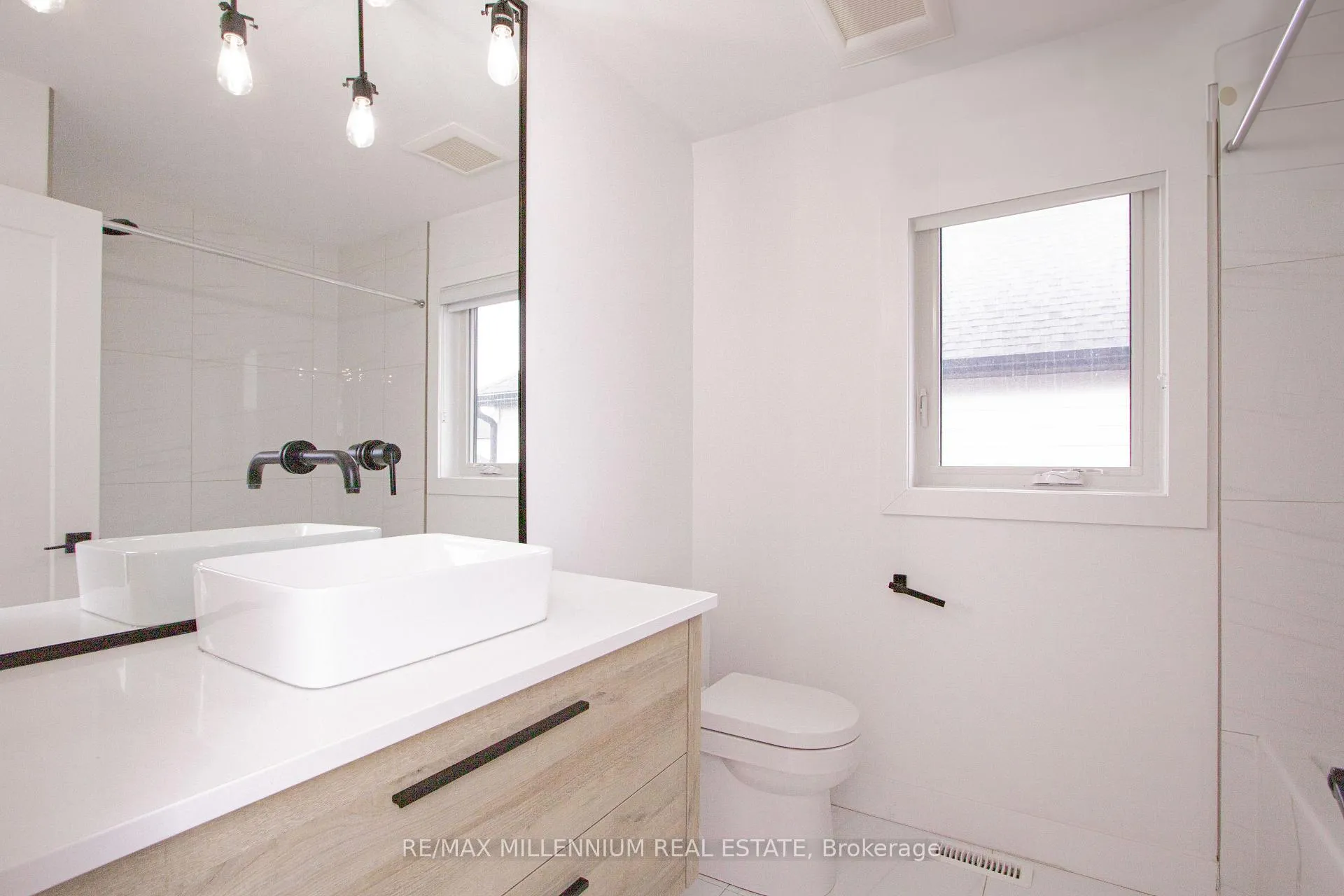 Photo 31 of 195 Boardwalk Way, Thames Centre, Dorchester — HOMEH