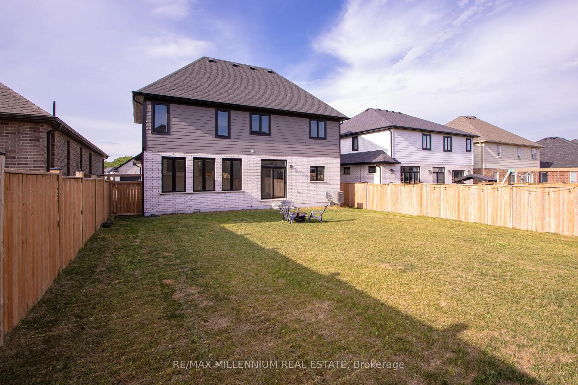 Photo 38 of 195 Boardwalk Way, Thames Centre, Dorchester — HOMEH
