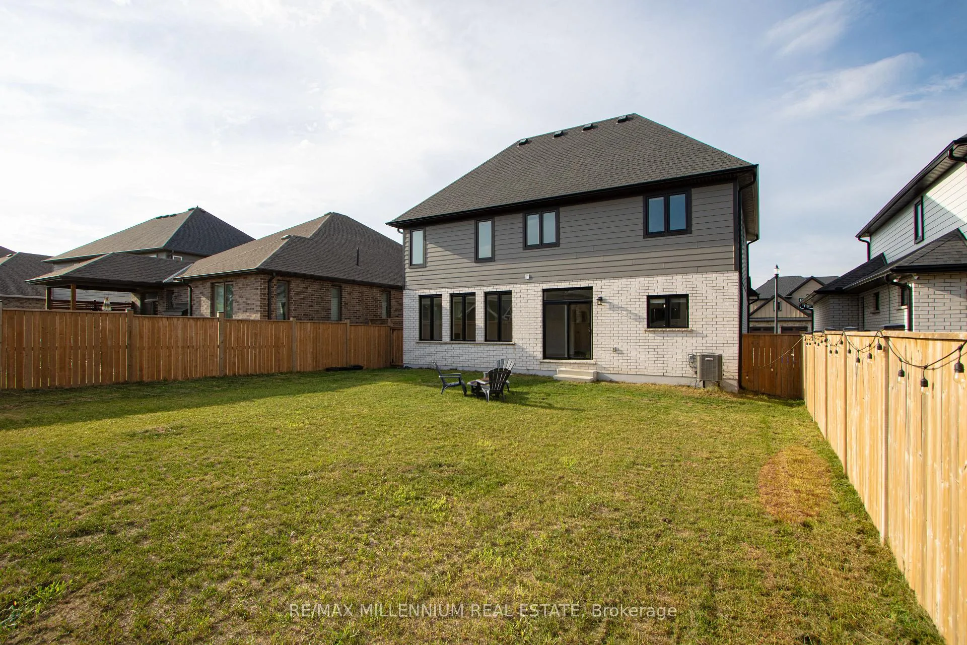 Photo 39 of 195 Boardwalk Way, Thames Centre, Dorchester — HOMEH