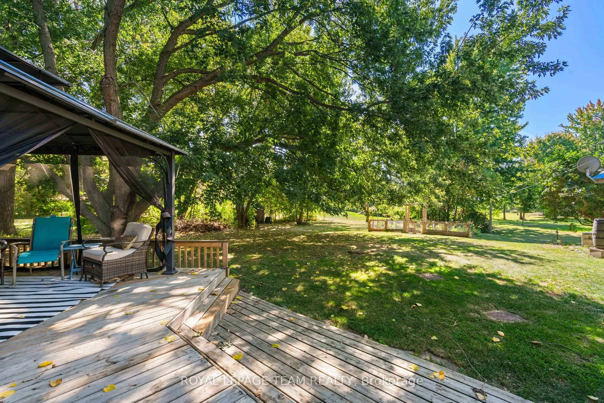 Photo 34 of 11 Sutton Drive, Edwardsburgh/Cardinal, Edwardsburgh/Cardinal Twp — HOMEH