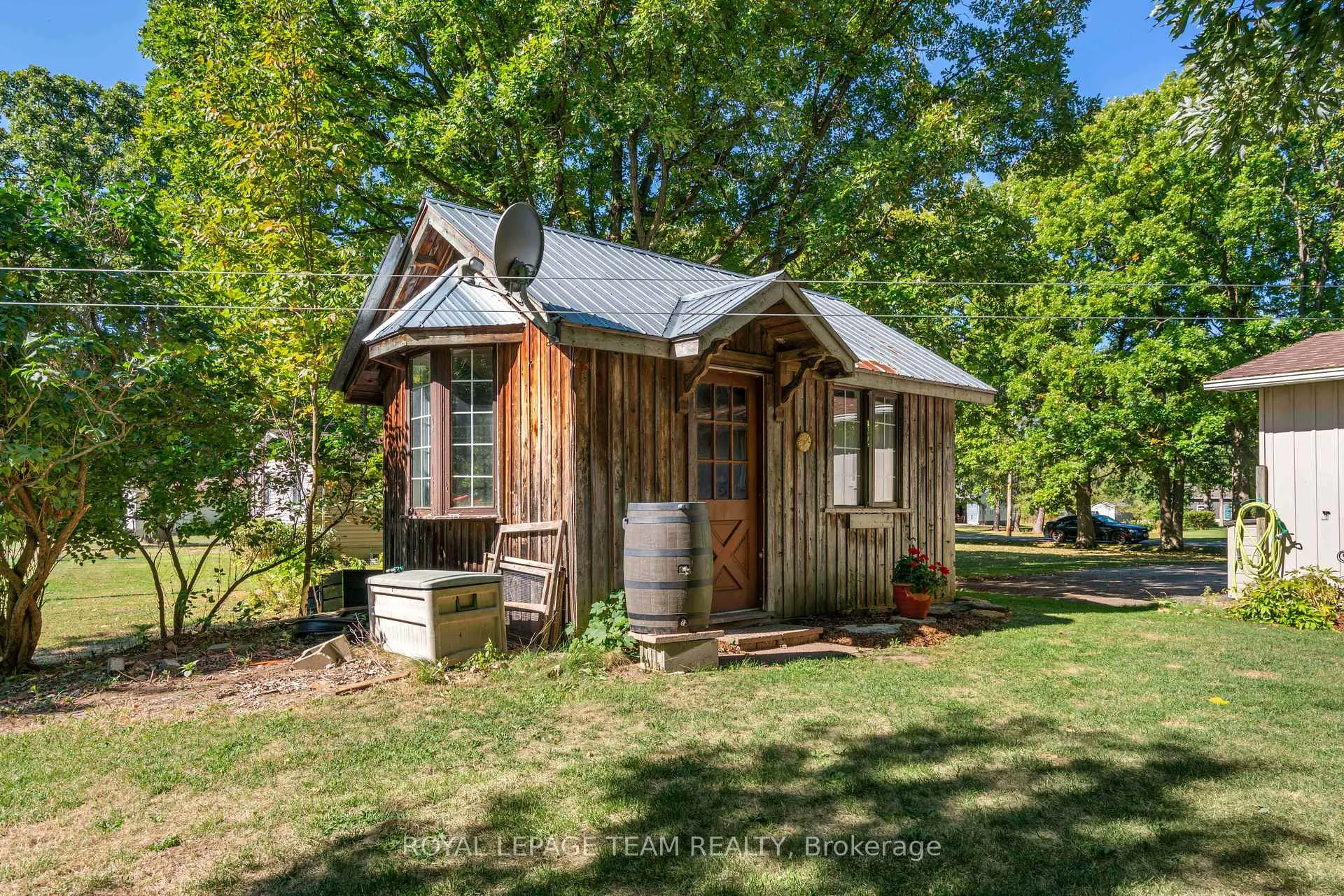 Photo 36 of 11 Sutton Drive, Edwardsburgh/Cardinal, Edwardsburgh/Cardinal Twp — HOMEH