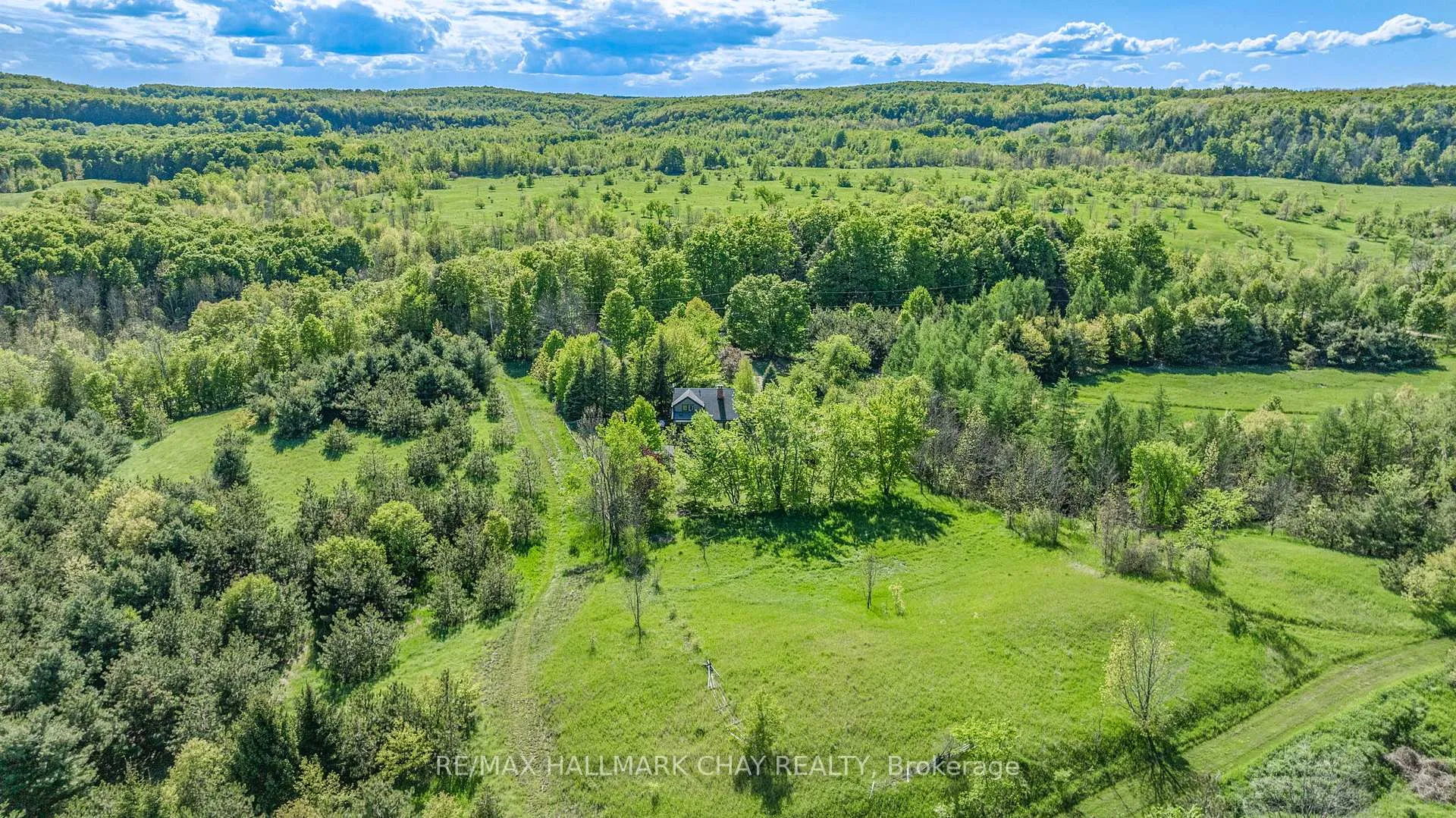Photo 42 of 795167 Third Line EHS, Mono, Rural Mono — HOMEH