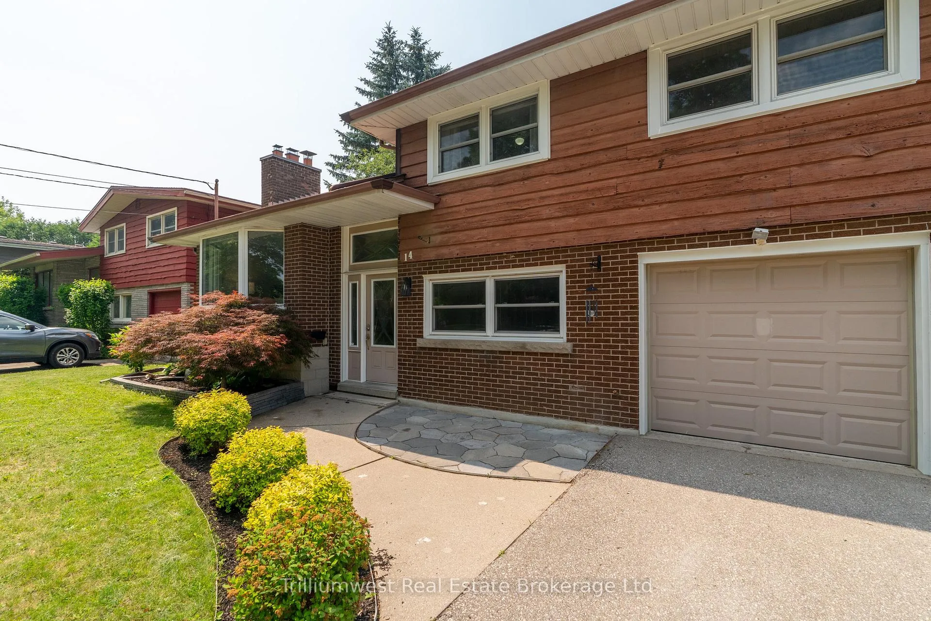 Photo 5 of 14 Rosedale Avenue, Guelph, St. George's — HOMEH