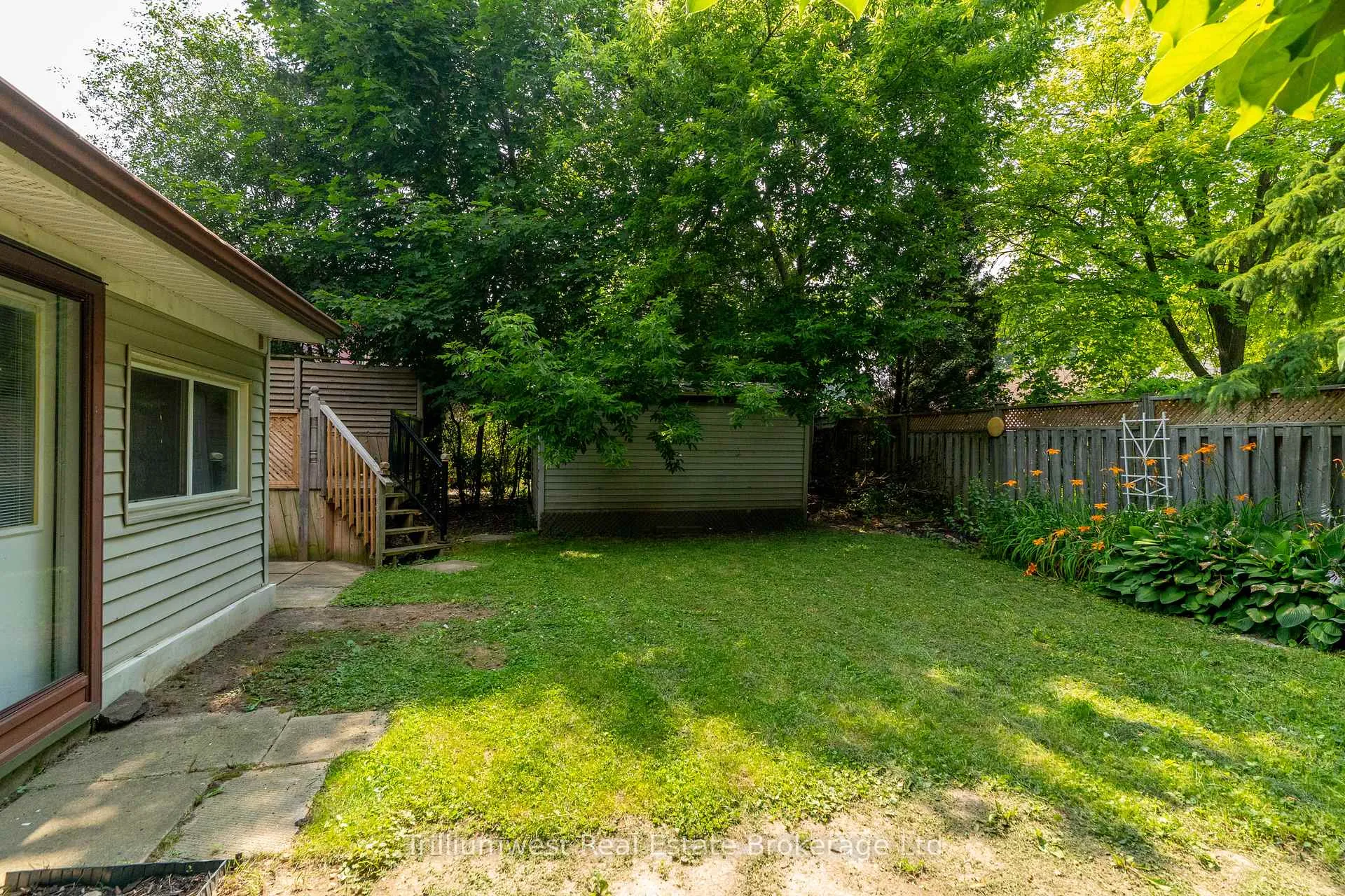 Photo 33 of 14 Rosedale Avenue, Guelph, St. George's — HOMEH