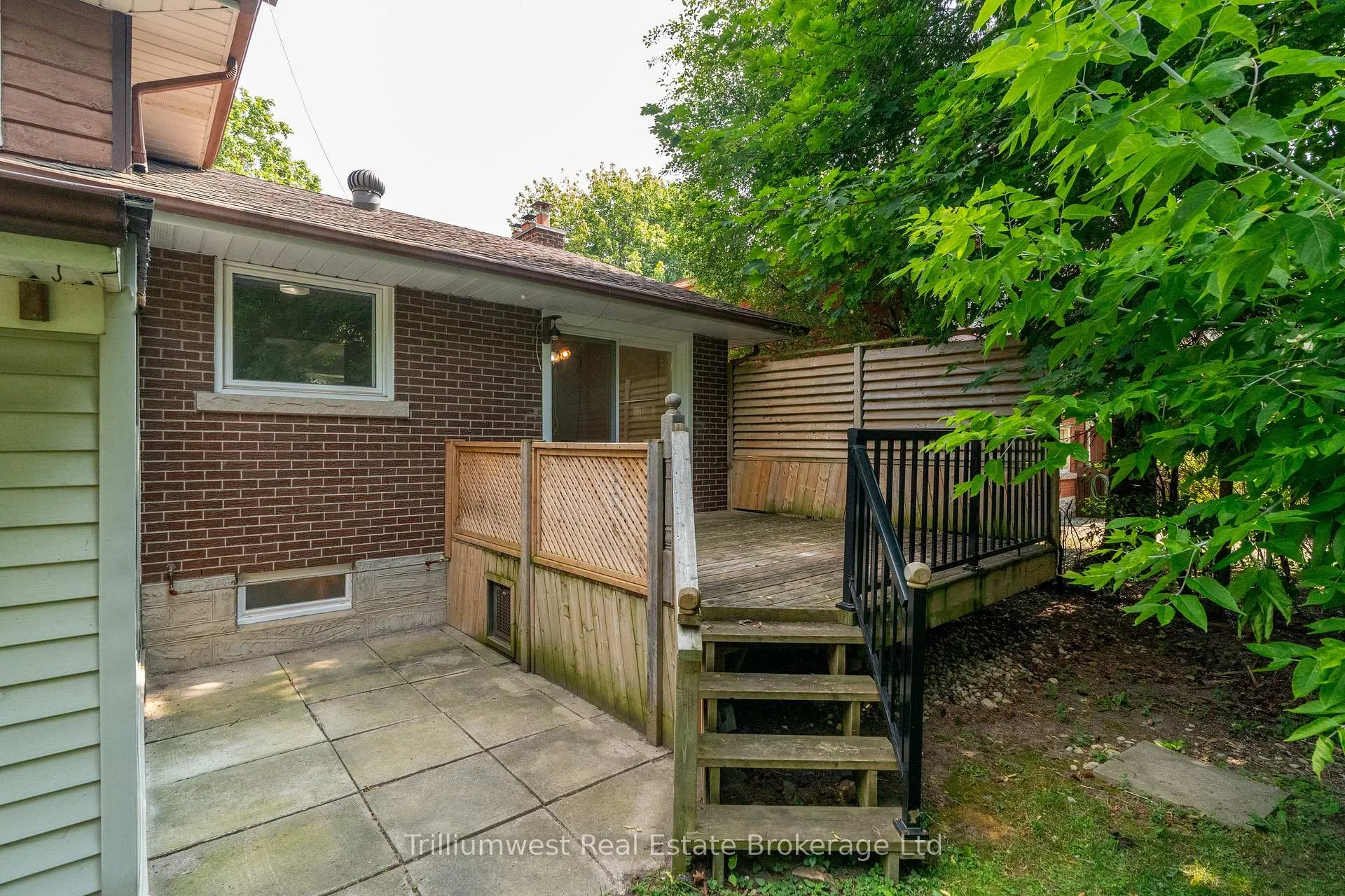 Photo 34 of 14 Rosedale Avenue, Guelph, St. George's — HOMEH