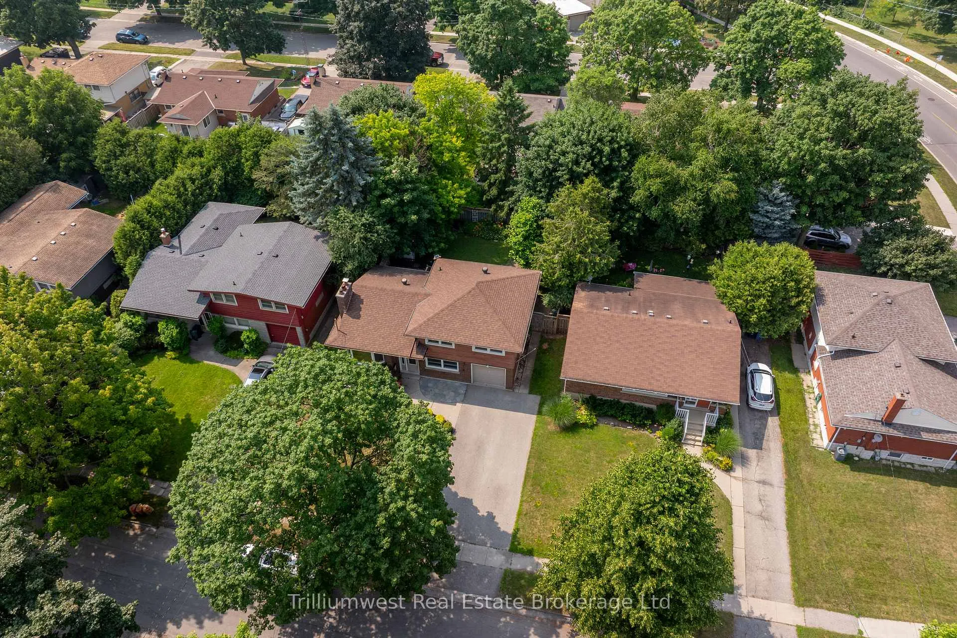 Photo 37 of 14 Rosedale Avenue, Guelph, St. George's — HOMEH